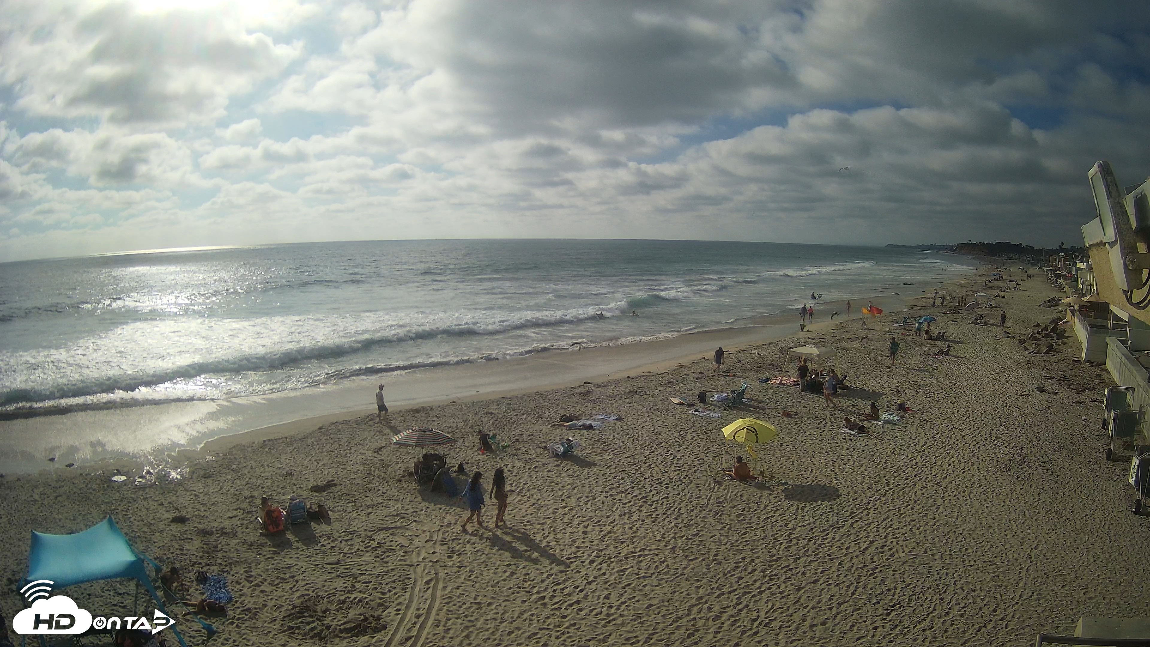Snapshot of 17th St. Del Mar Beach - 4K NW View Live Cam taken Jun 25, 2026, 5:39pm PDT