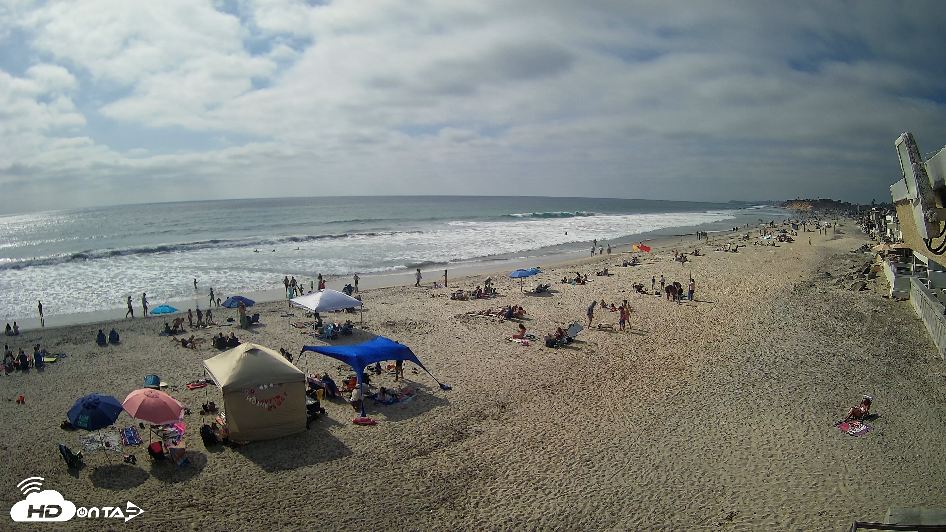 Snapshot of 17th St. Del Mar Beach - 4K NW View Live Cam taken May 10, 2026, 4:14pm PDT