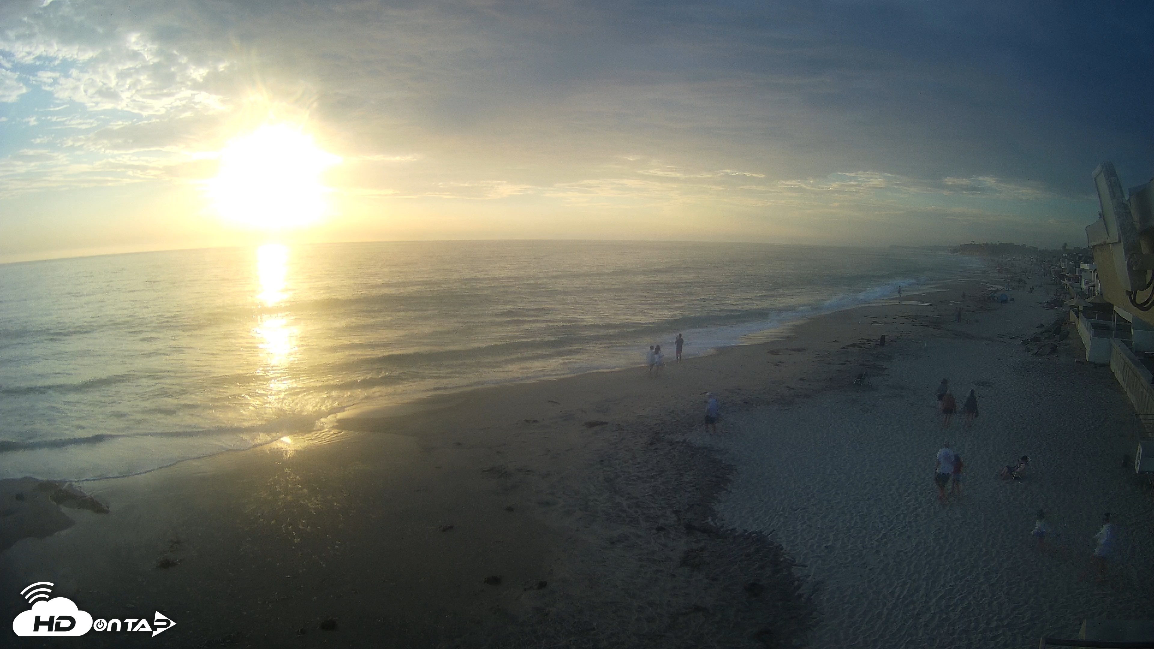 Snapshot of 17th St. Del Mar Beach - 4K NW View Live Cam taken Jul 12, 2026, 7:18pm PDT