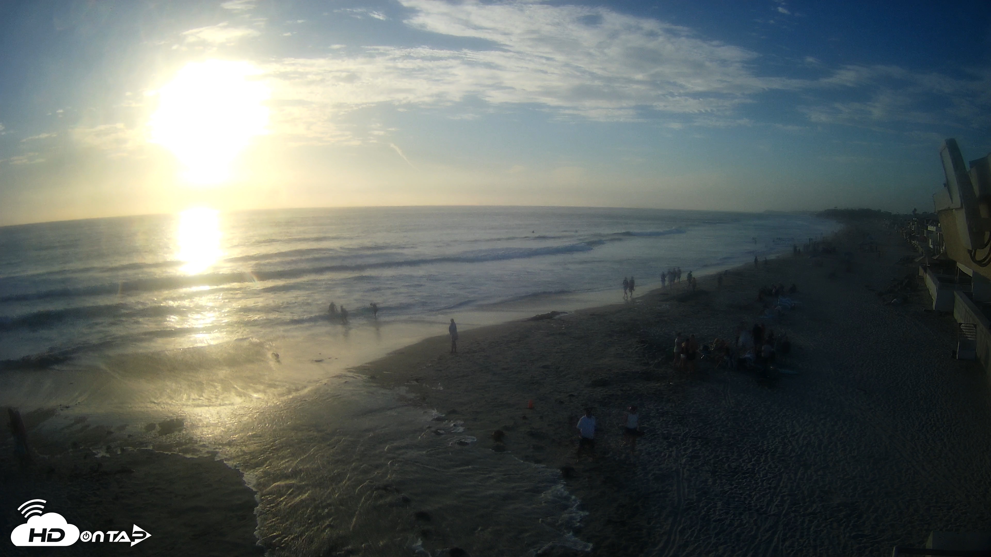 Snapshot of 17th St. Del Mar Beach - 4K NW View Live Cam taken Jul 24, 2026, 7:05pm PDT