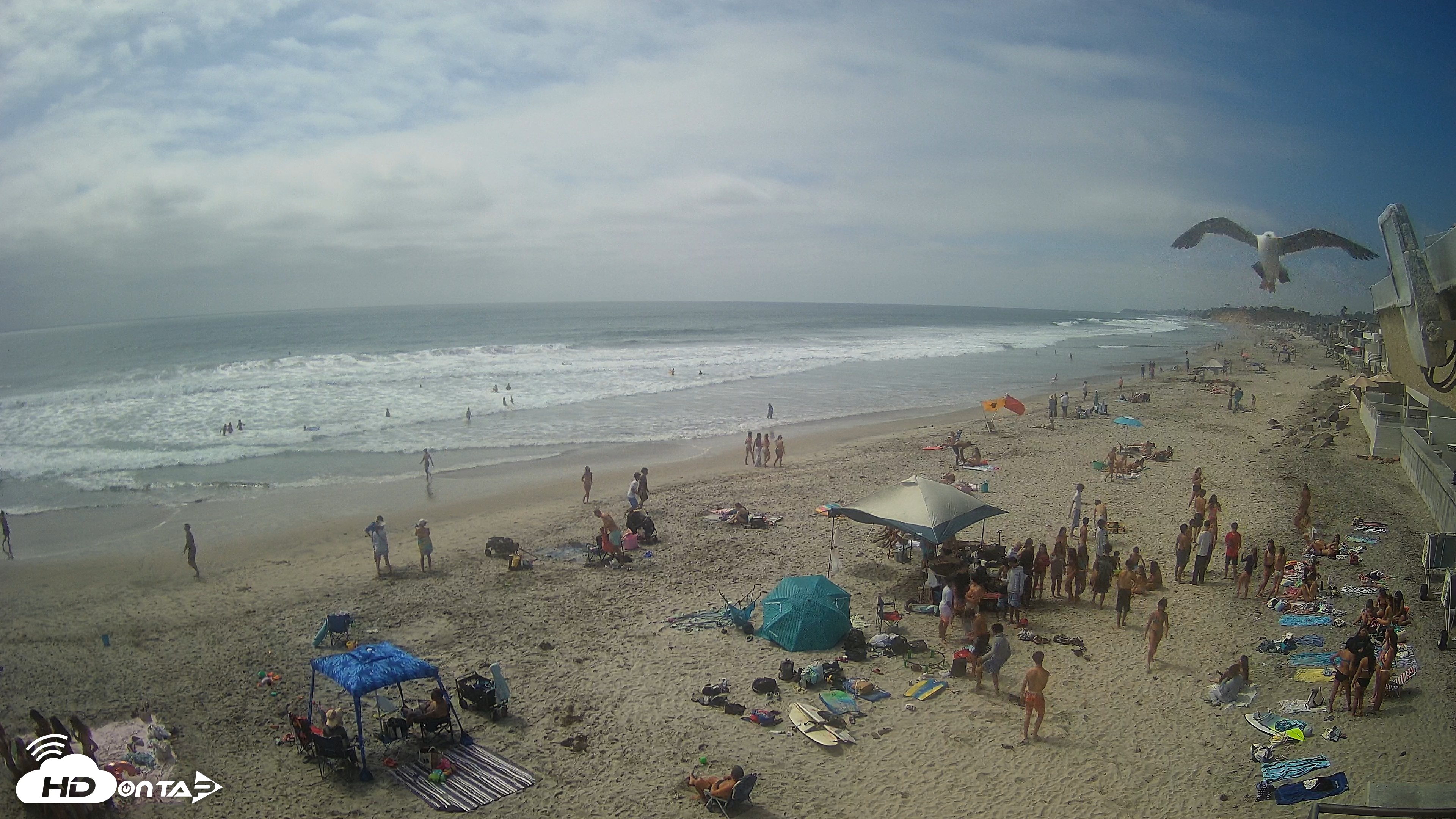 Snapshot of 17th St. Del Mar Beach - 4K NW View Live Cam taken Jun 5, 2026, 3:26pm PDT