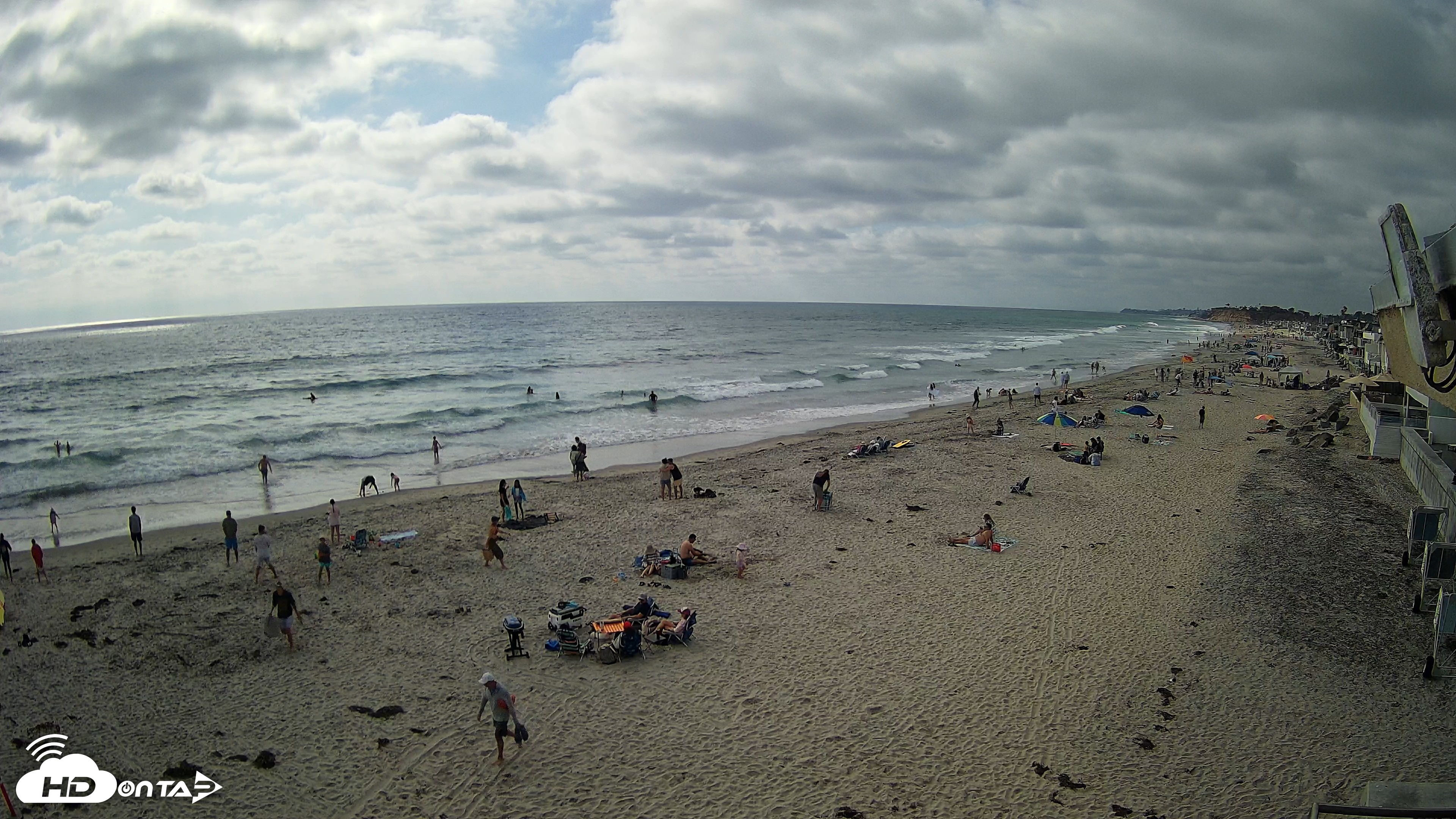 Snapshot of 17th St. Del Mar Beach - 4K NW View Live Cam taken May 23, 2026, 4:47pm PDT