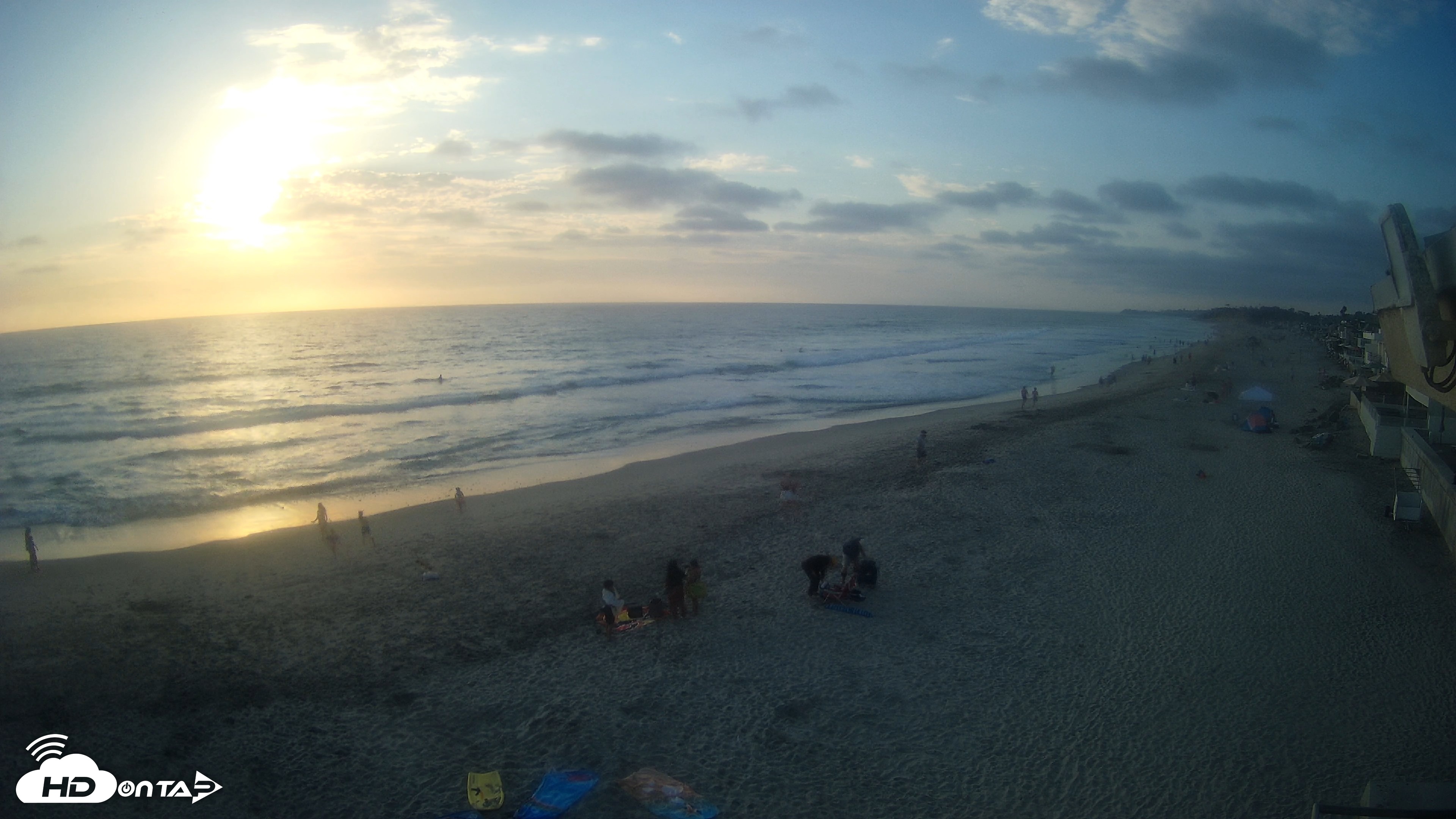 Snapshot of 17th St. Del Mar Beach - 4K NW View Live Cam taken Aug 5, 2026, 7:01pm PDT