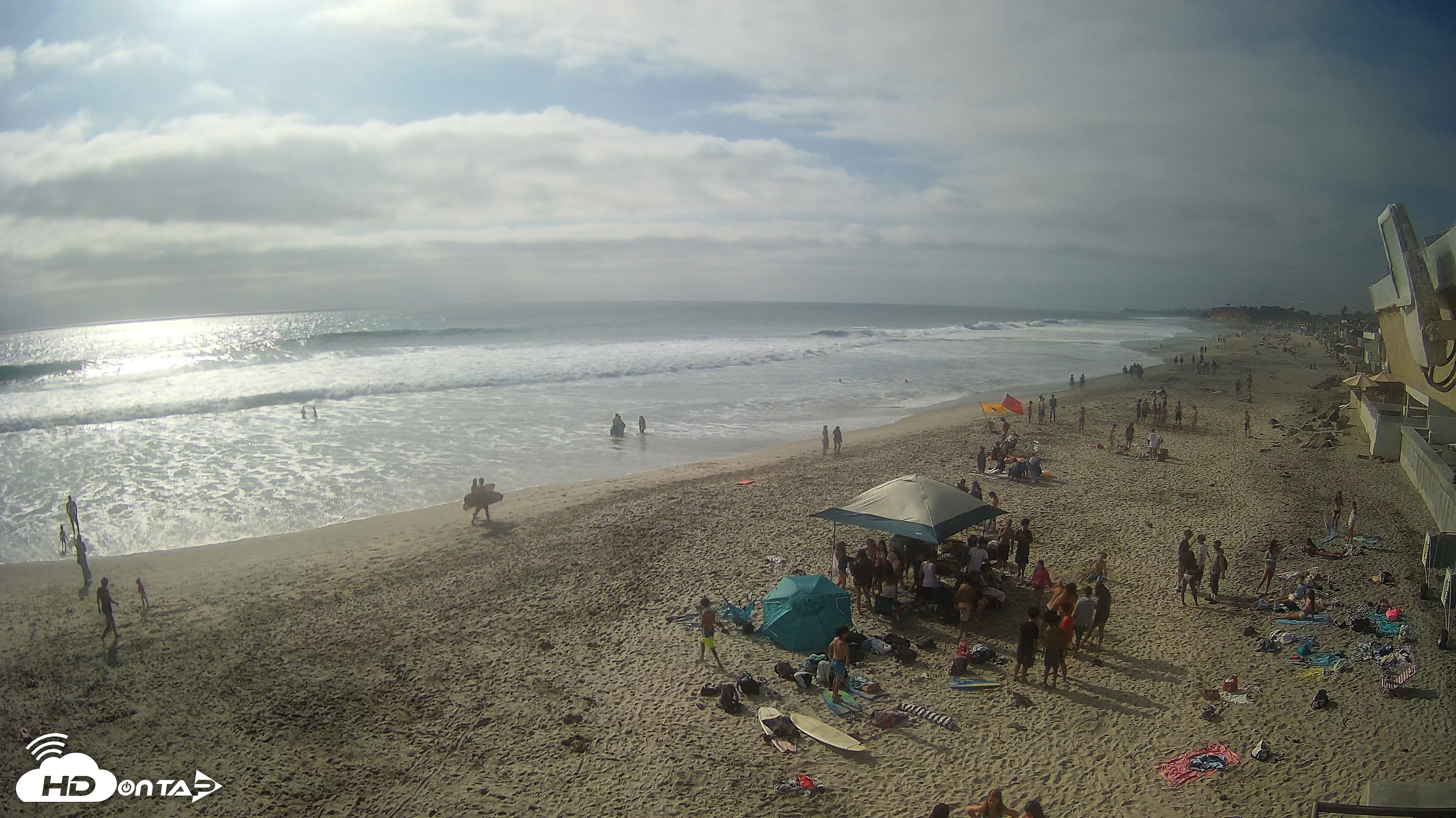 Snapshot of 17th St. Del Mar Beach - 4K NW View Live Cam taken Jun 5, 2026, 5:15pm PDT