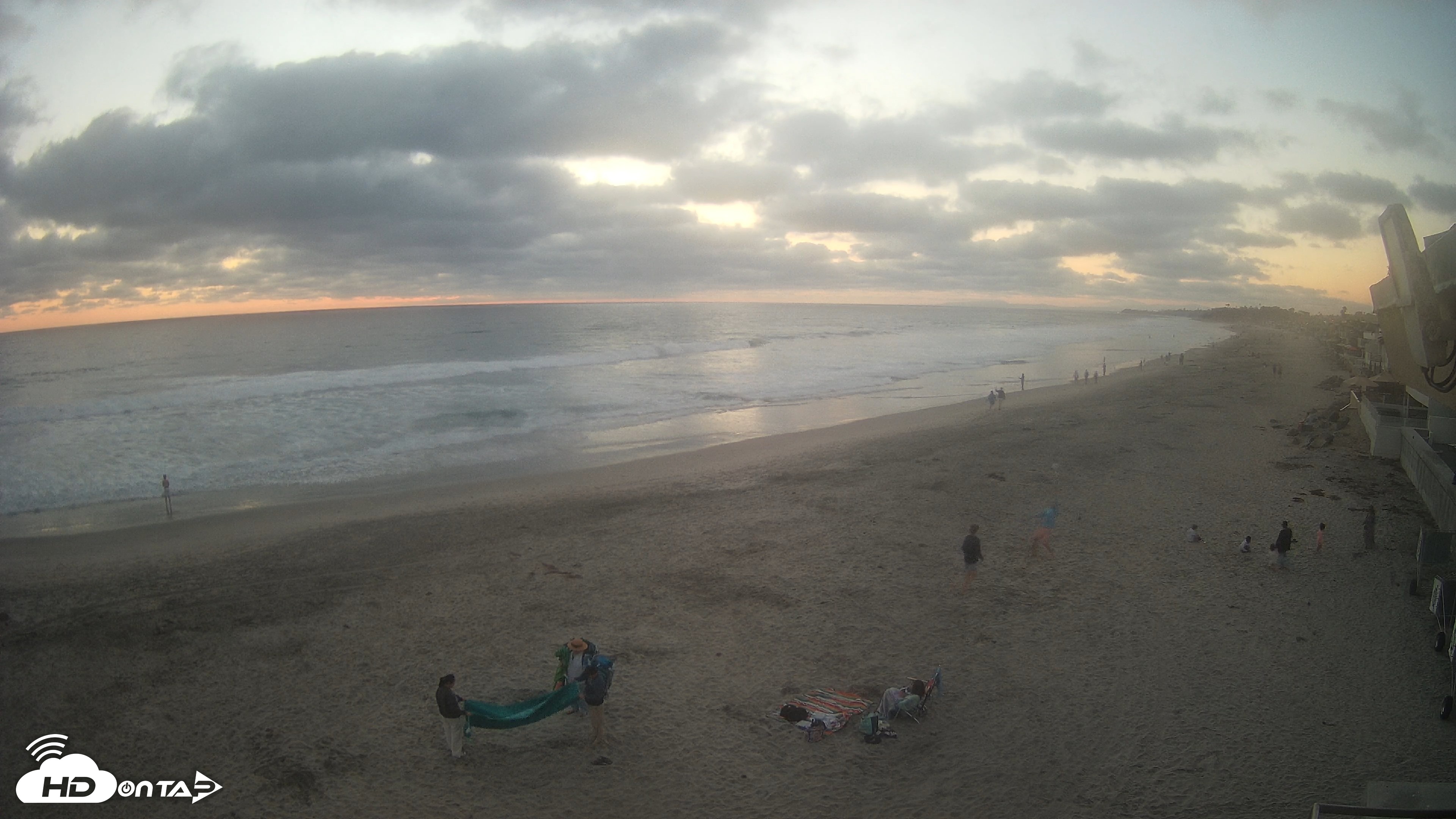 Snapshot of 17th St. Del Mar Beach - 4K NW View Live Cam taken Jun 21, 2026, 8:06pm PDT