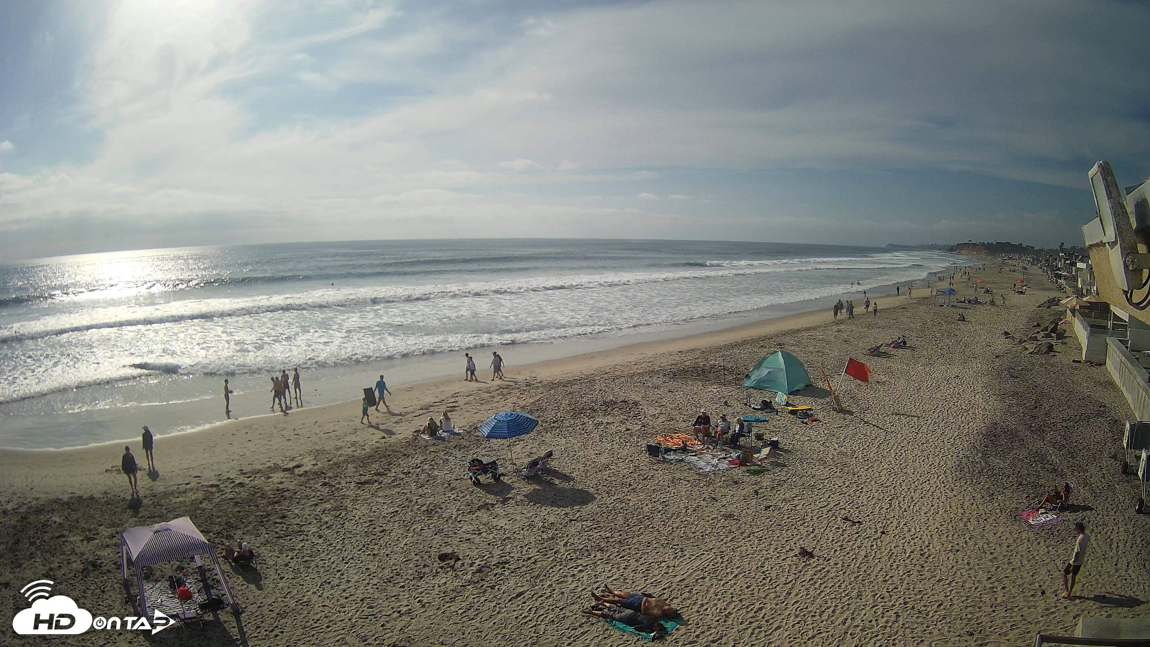 Snapshot of 17th St. Del Mar Beach - 4K NW View Live Cam taken Jun 6, 2026, 5:19pm PDT