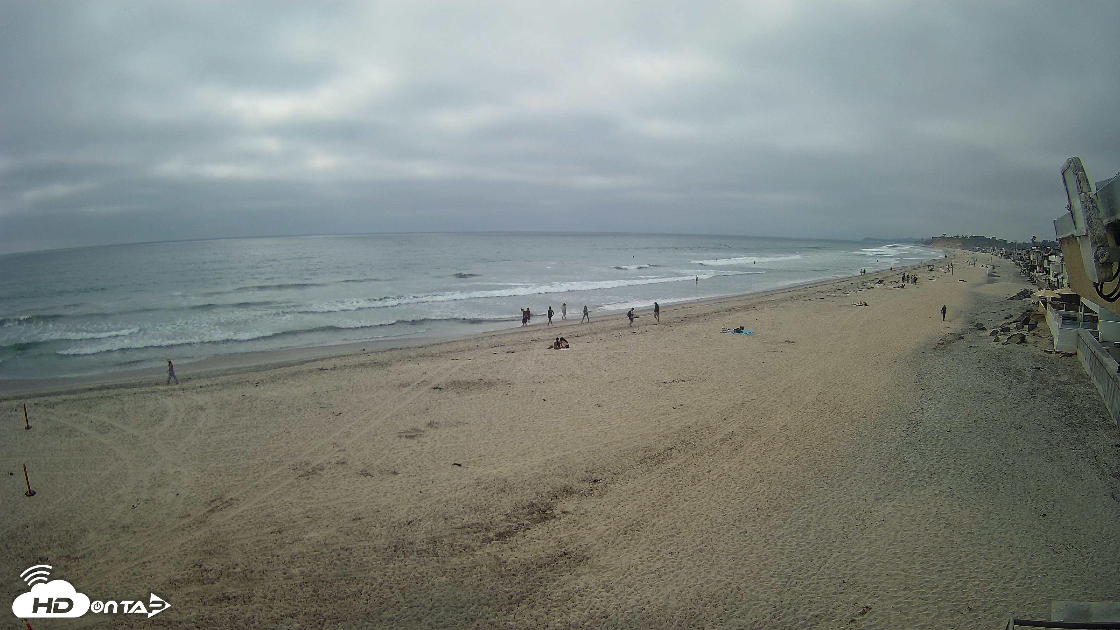 Snapshot of 17th St. Del Mar Beach - 4K NW View Live Cam taken May 11, 2026, 4:27pm PDT