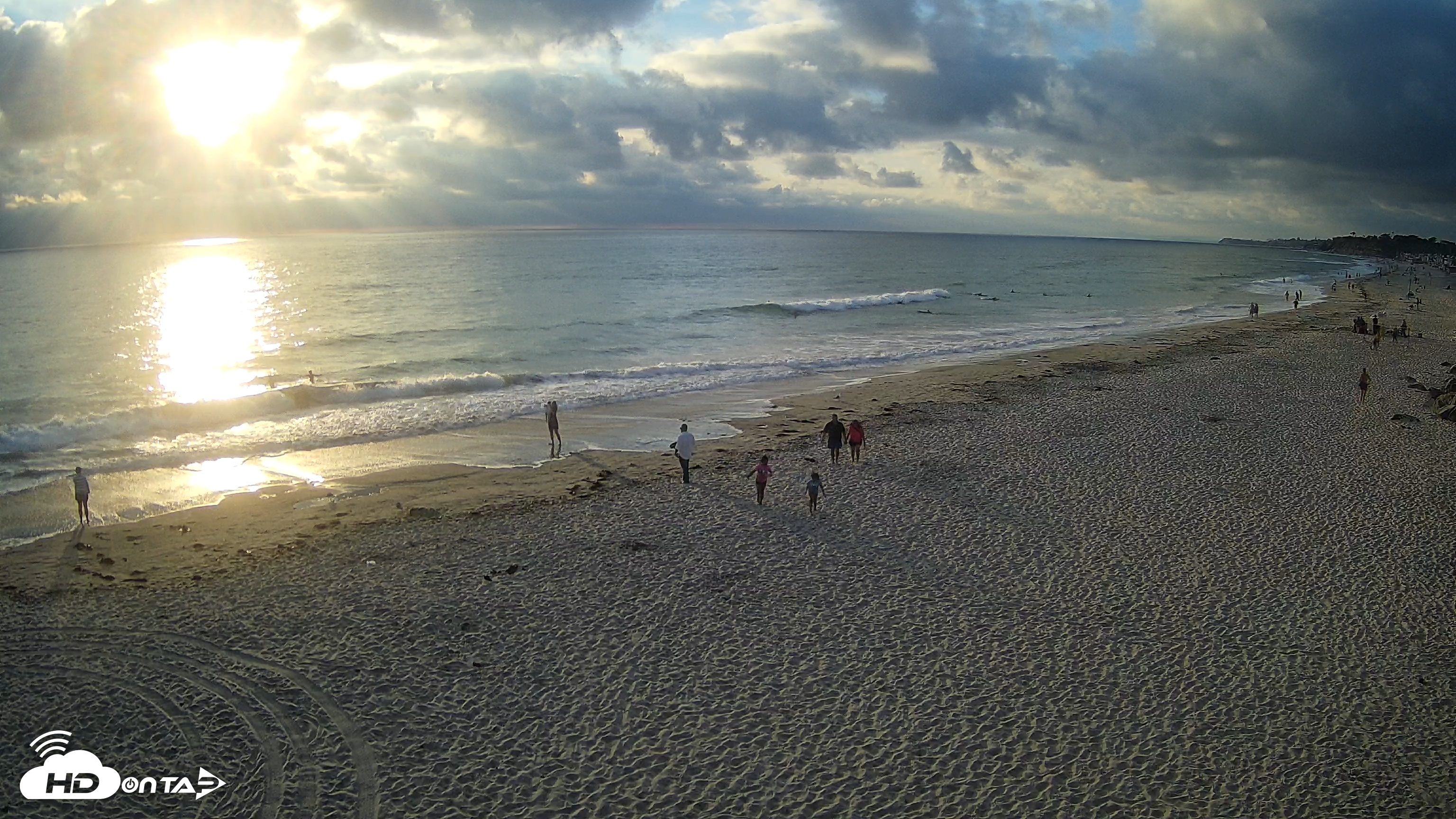 Snapshot of 17th St. Del Mar Beach - 4K NW View Live Cam taken Jul 21, 2025, 7:10pm PDT