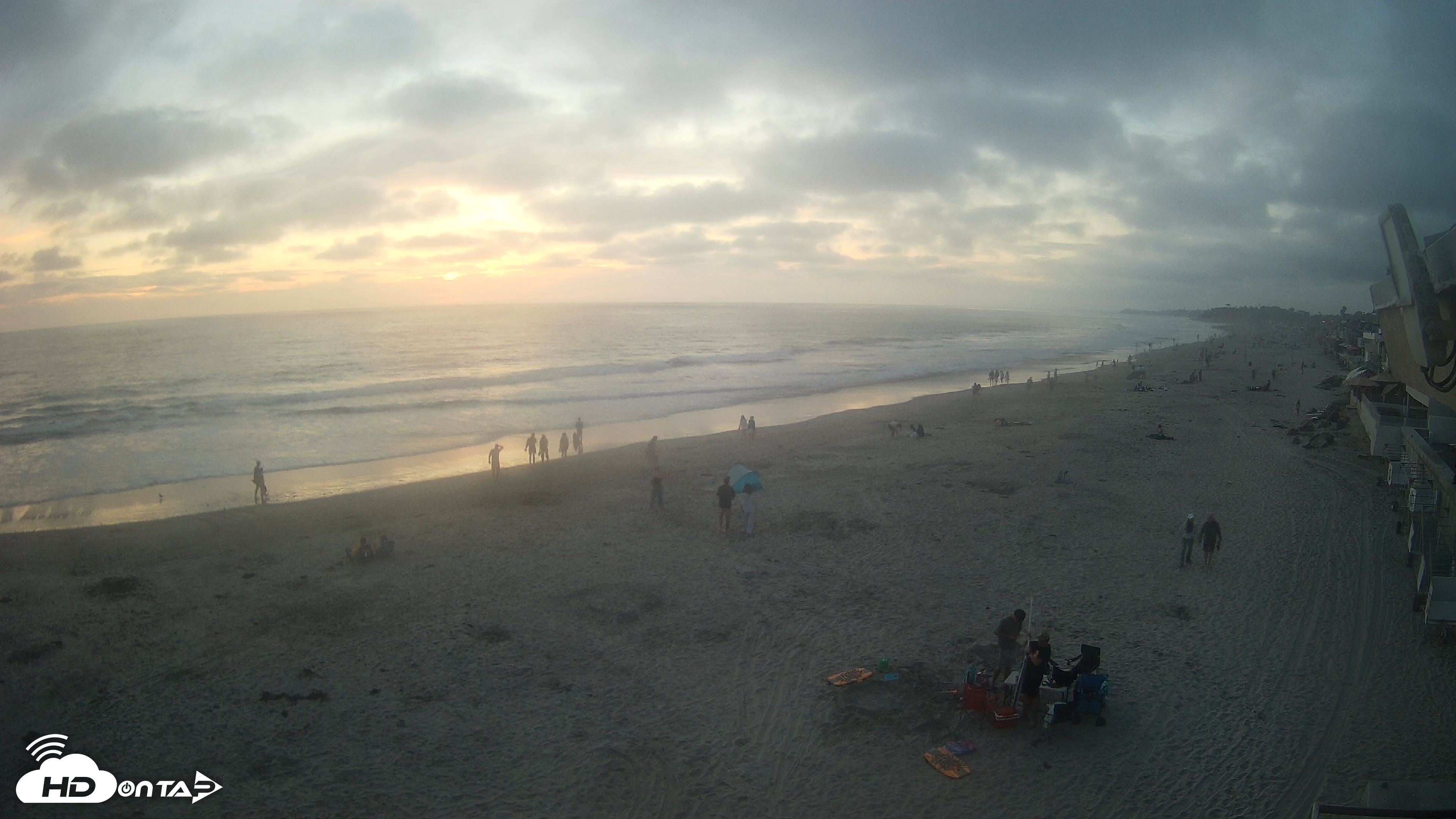 Snapshot of 17th St. Del Mar Beach - 4K NW View Live Cam taken Jul 4, 2026, 8:06pm PDT
