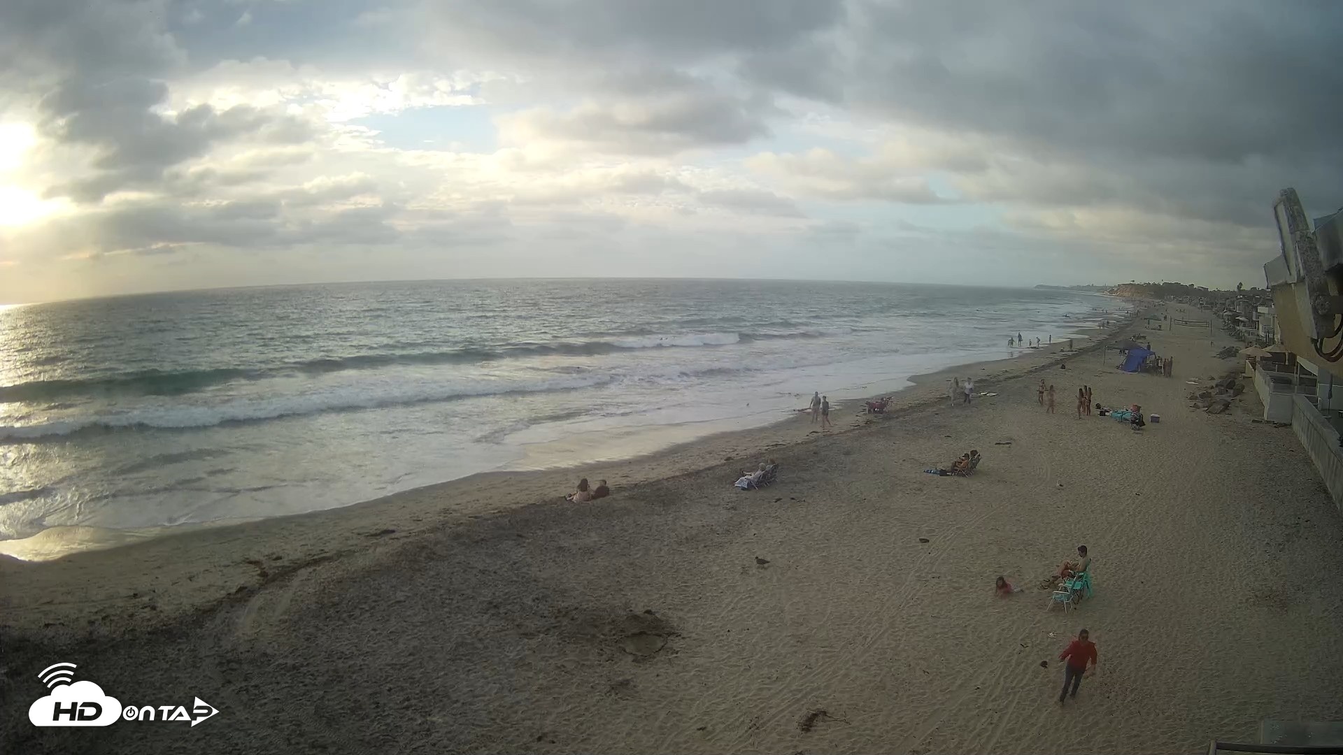 Snapshot of 17th St. Del Mar Beach - 4K NW View Live Cam taken Sep 20, 2026, 5:51pm PDT