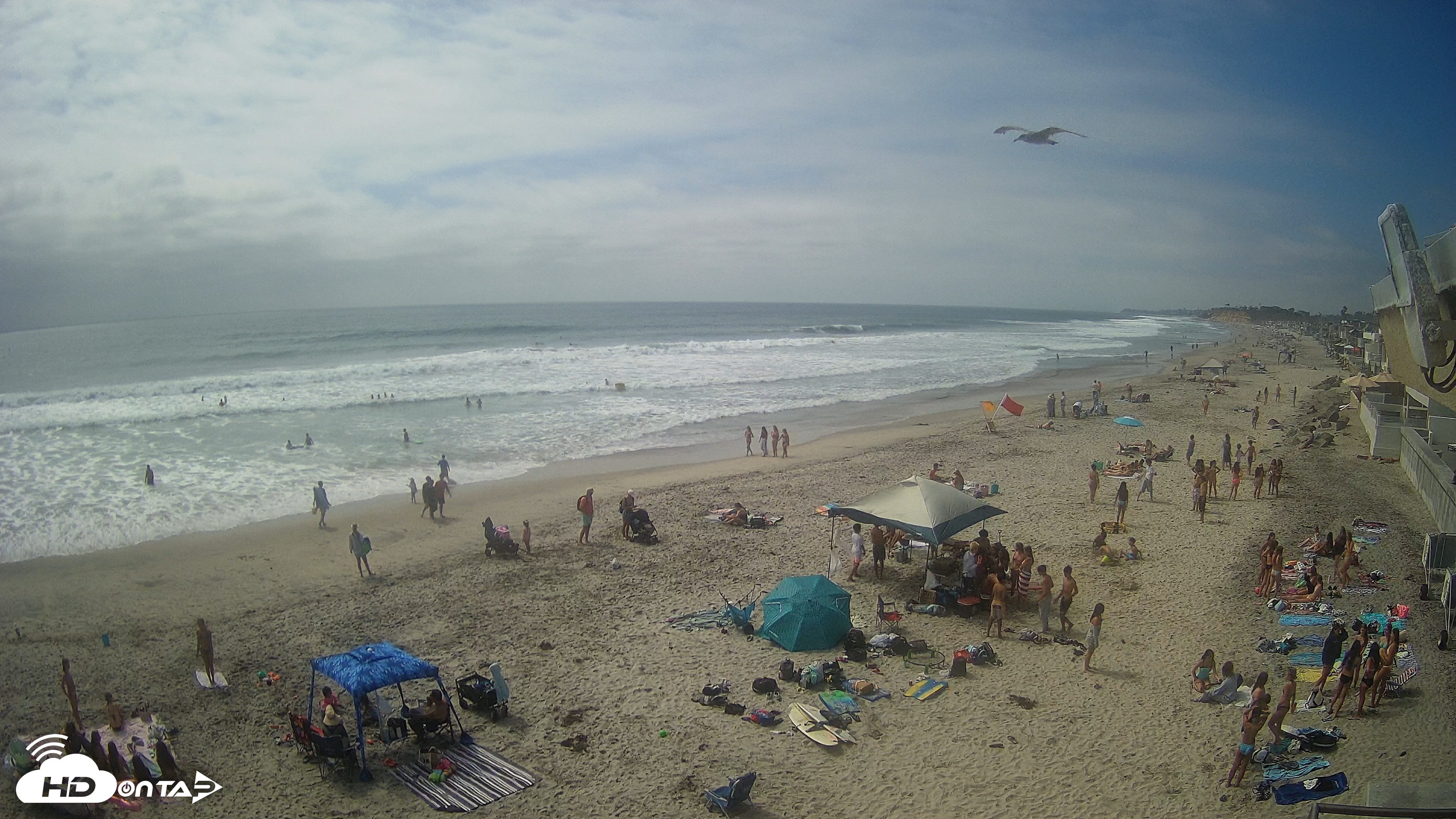 Snapshot of 17th St. Del Mar Beach - 4K NW View Live Cam taken Jun 5, 2026, 3:32pm PDT