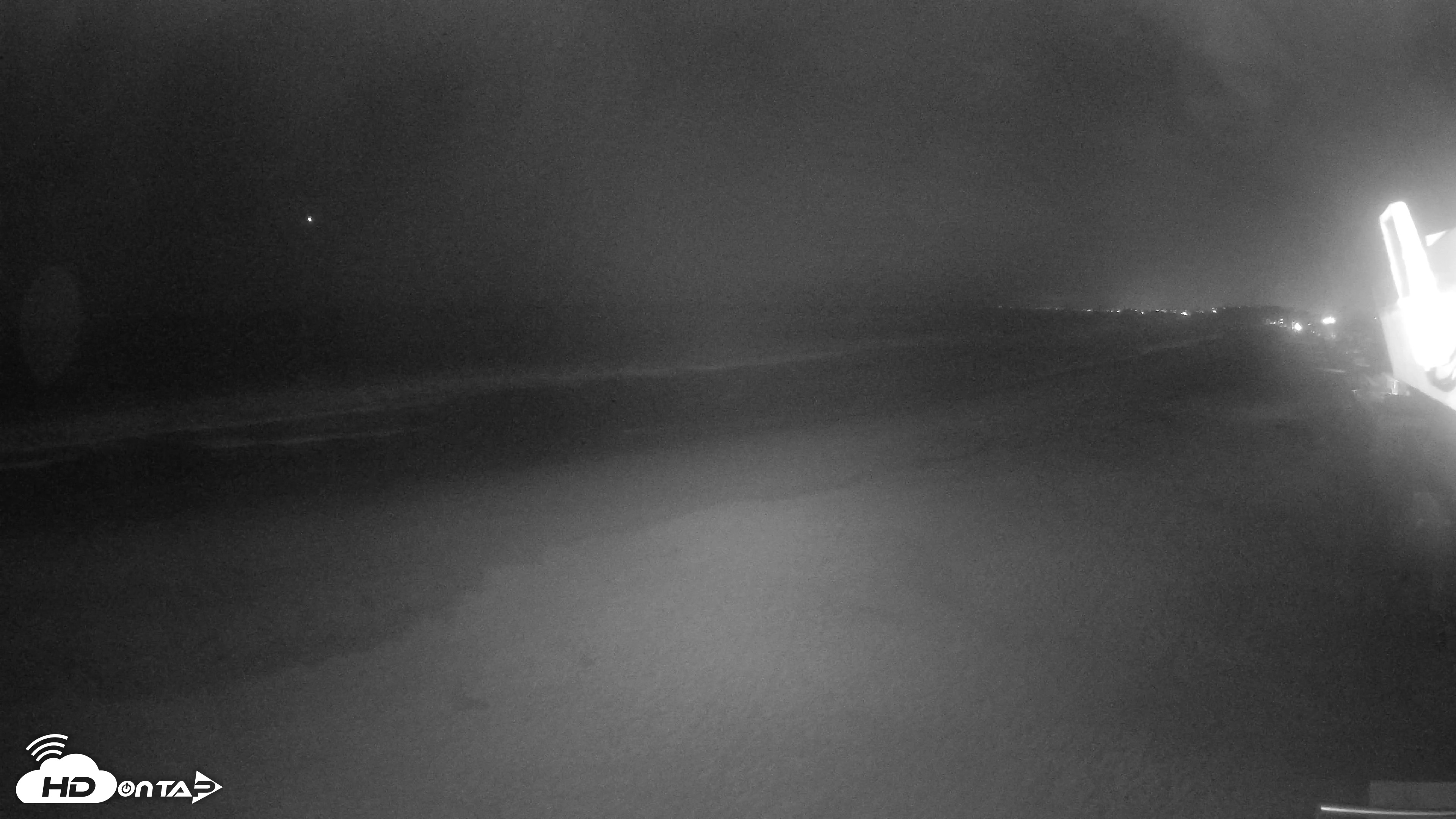Snapshot of 17th St. Del Mar Beach - 4K NW View Live Cam taken Jun 23, 2026, 10:06pm PDT