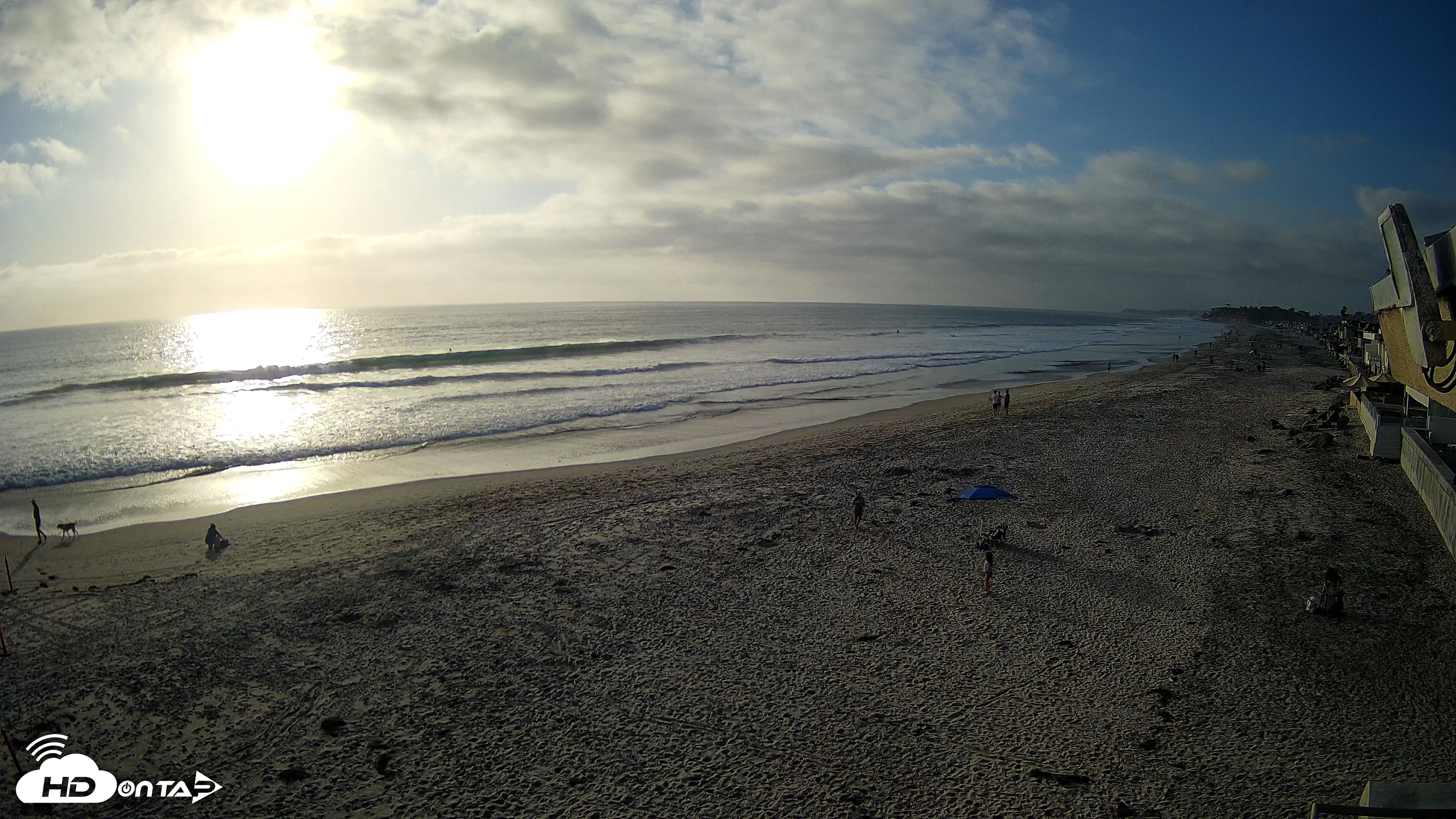 Snapshot of 17th St. Del Mar Beach - 4K NW View Live Cam taken May 21, 2026, 6:27pm PDT