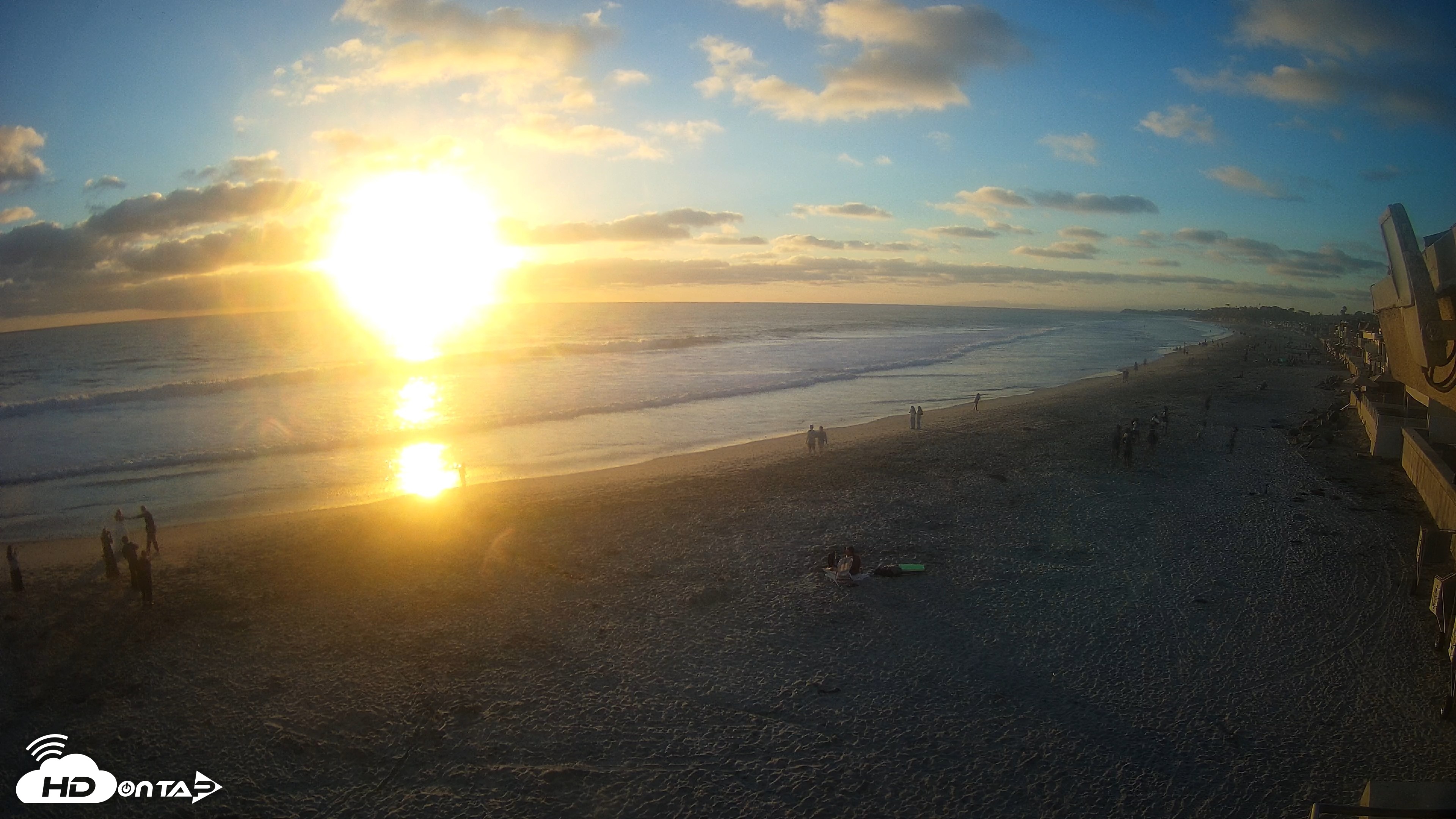 Snapshot of 17th St. Del Mar Beach - 4K NW View Live Cam taken Jun 20, 2026, 7:42pm PDT