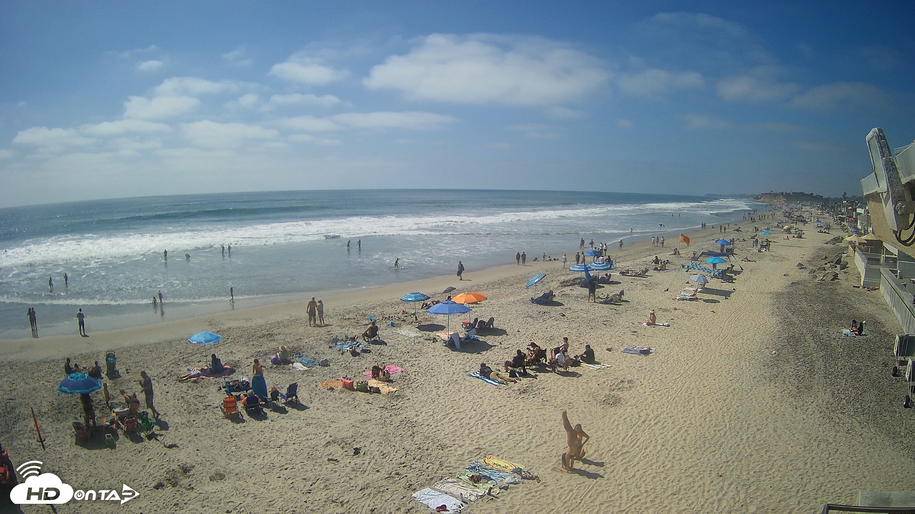 Snapshot of 17th St. Del Mar Beach - 4K NW View Live Cam taken May 31, 2026, 3:30pm PDT