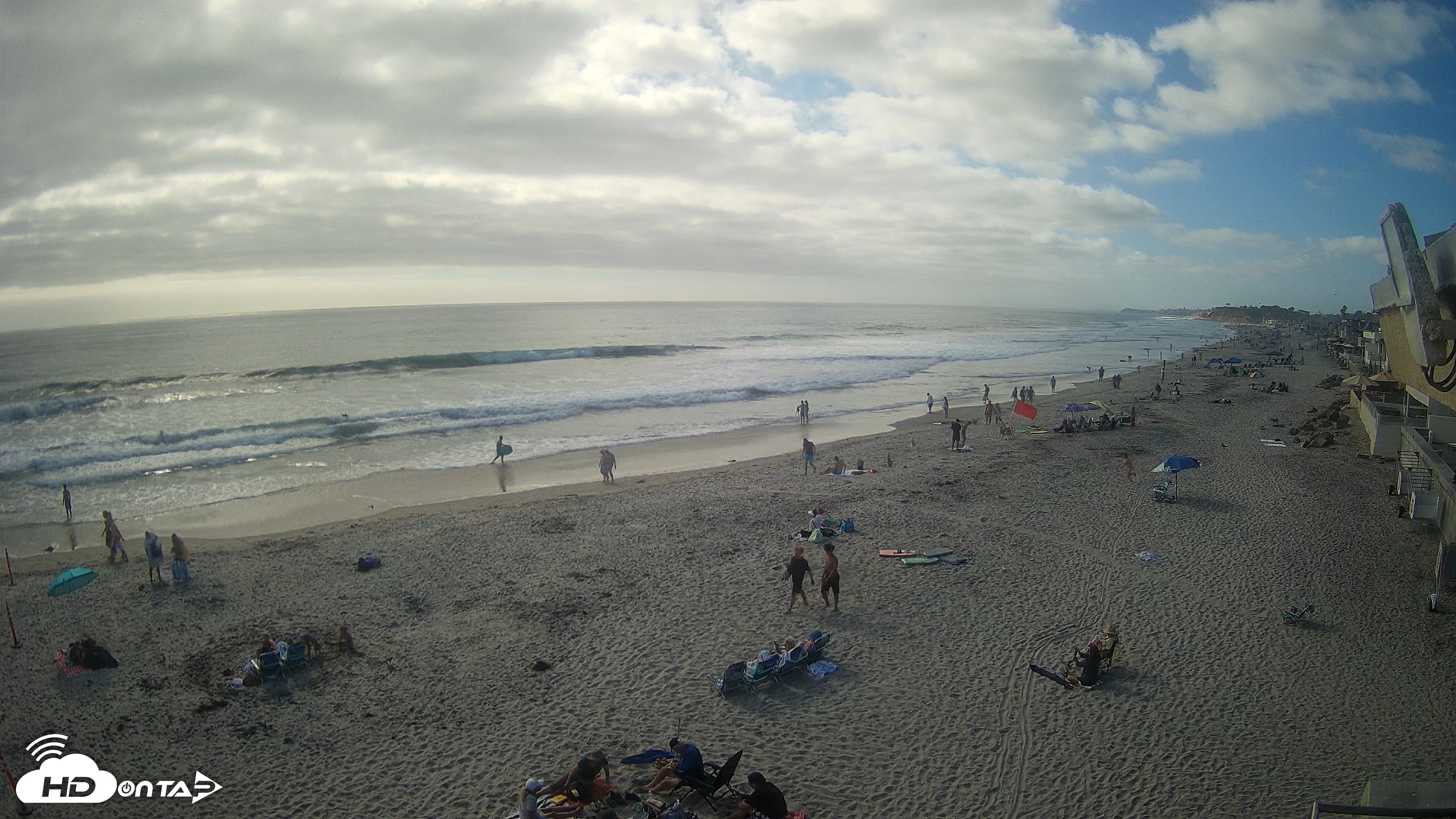 Snapshot of 17th St. Del Mar Beach - 4K NW View Live Cam taken Jun 28, 2026, 5:20pm PDT
