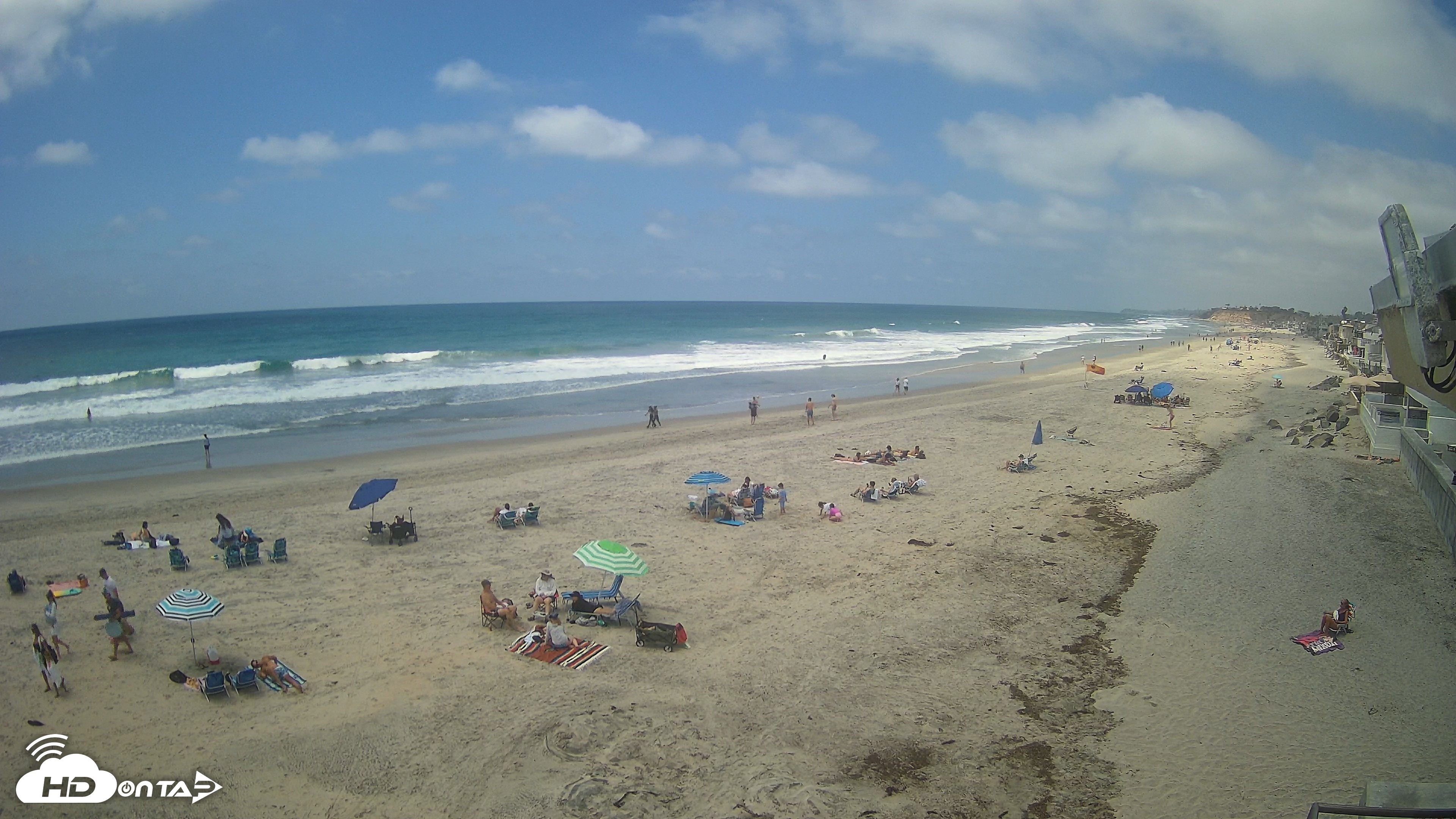 Snapshot of 17th St. Del Mar Beach - 4K NW View Live Cam taken May 16, 2026, 1:30pm PDT