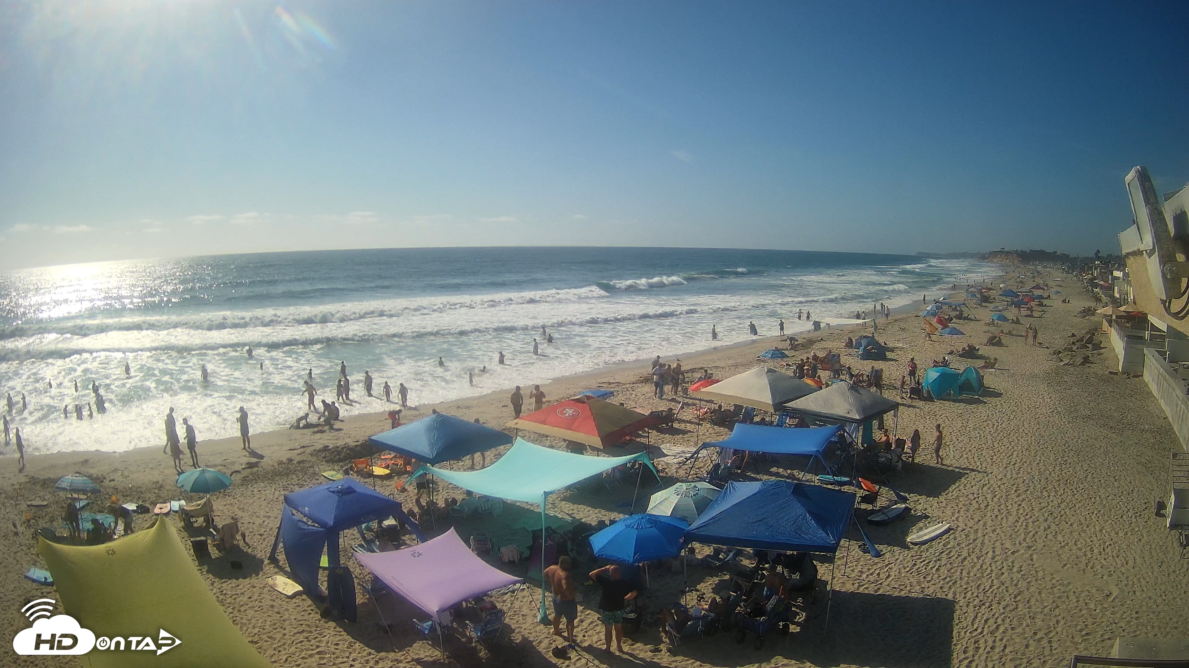 Snapshot of 17th St. Del Mar Beach - 4K NW View Live Cam taken Jul 23, 2026, 5:02pm PDT