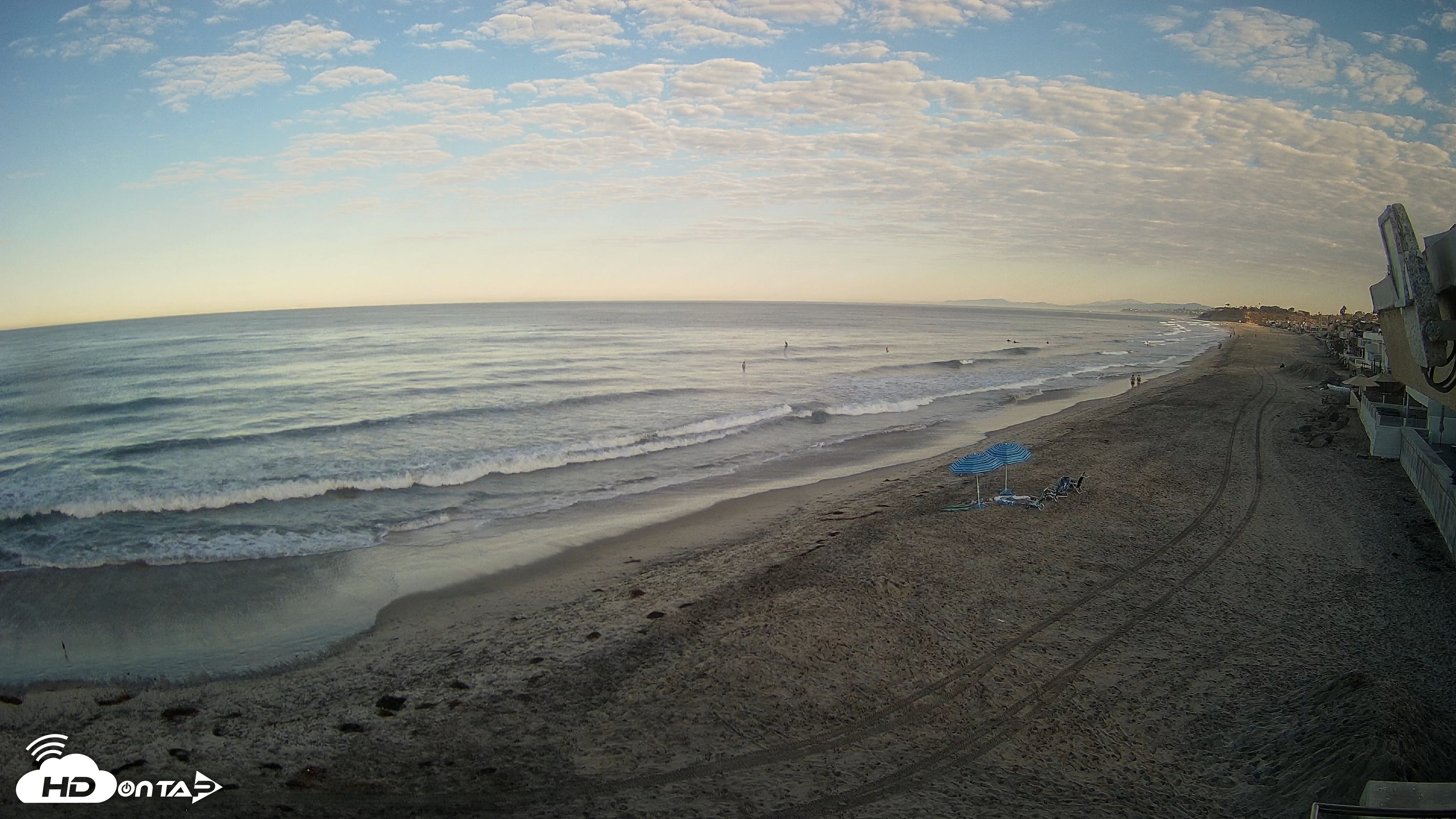 Snapshot of 17th St. Del Mar Beach - 4K NW View Live Cam taken Oct 6, 2026, 7:55am PDT