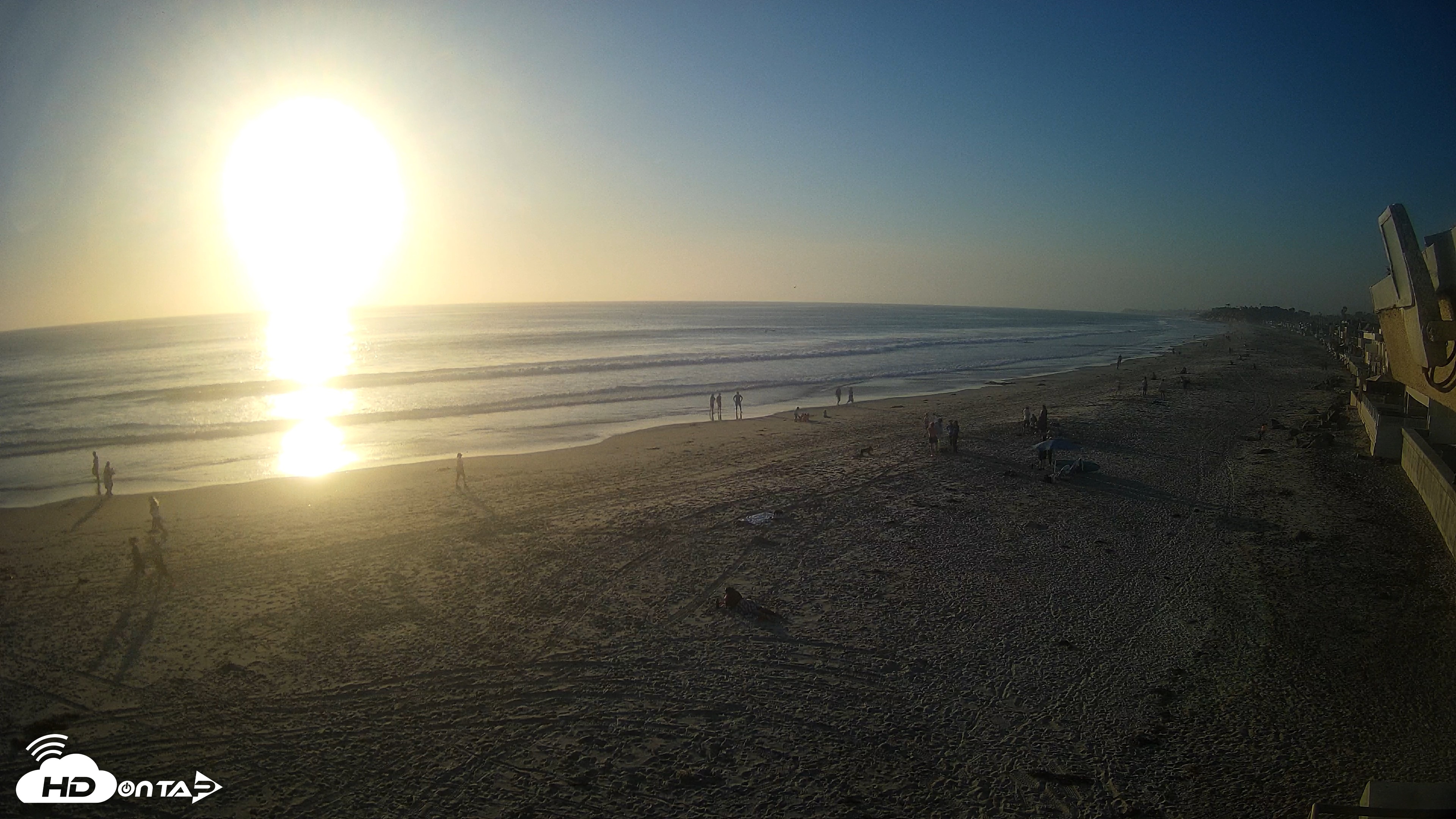 Snapshot of 17th St. Del Mar Beach - 4K NW View Live Cam taken May 20, 2026, 7:00pm PDT