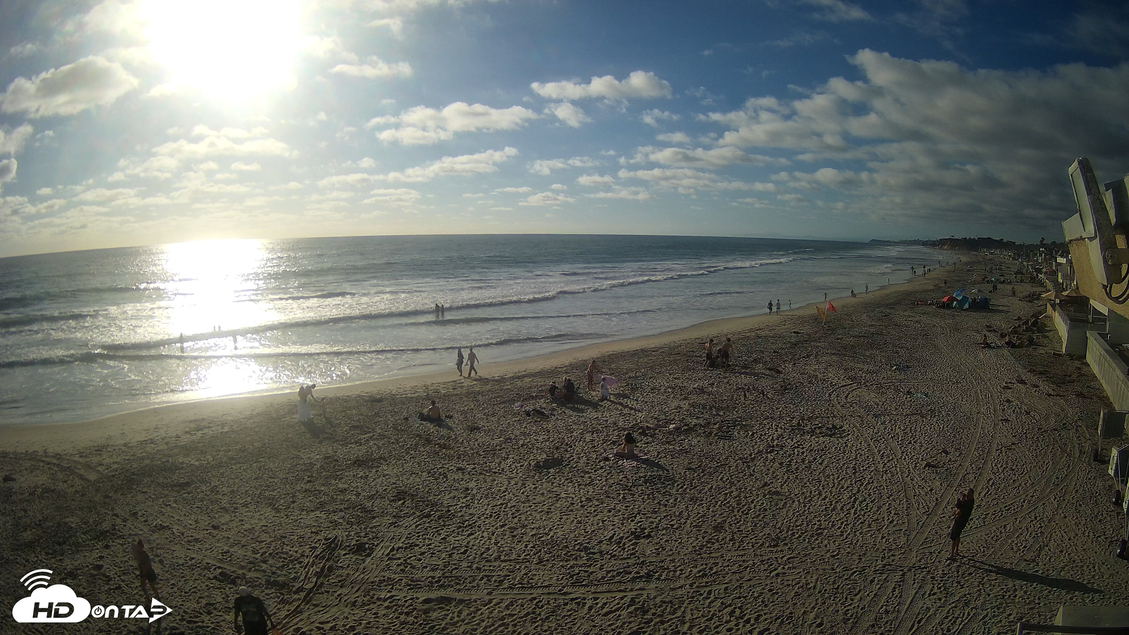Snapshot of 17th St. Del Mar Beach - 4K NW View Live Cam taken Jun 20, 2026, 6:23pm PDT