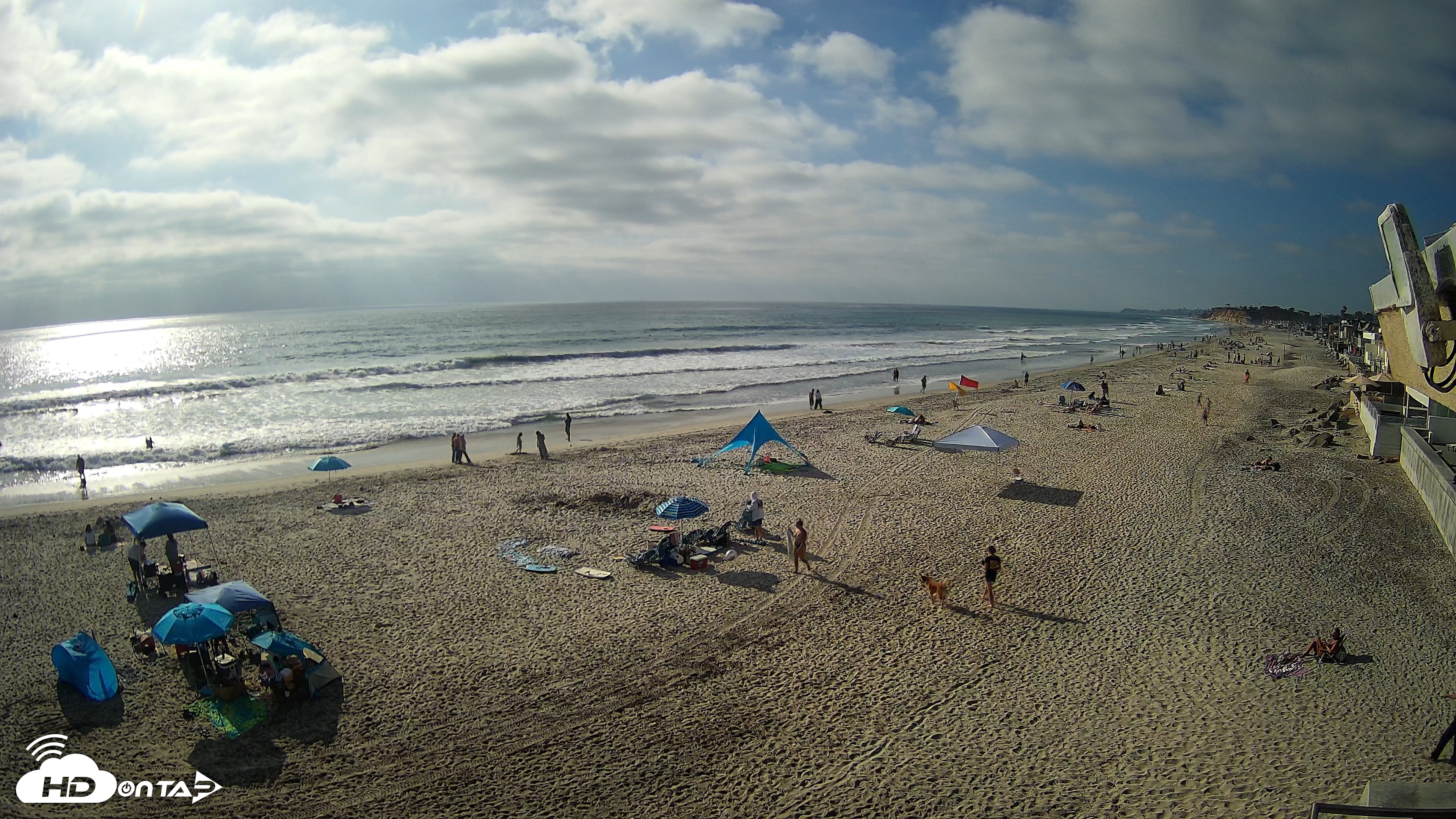 Snapshot of 17th St. Del Mar Beach - 4K NW View Live Cam taken May 9, 2026, 5:19pm PDT