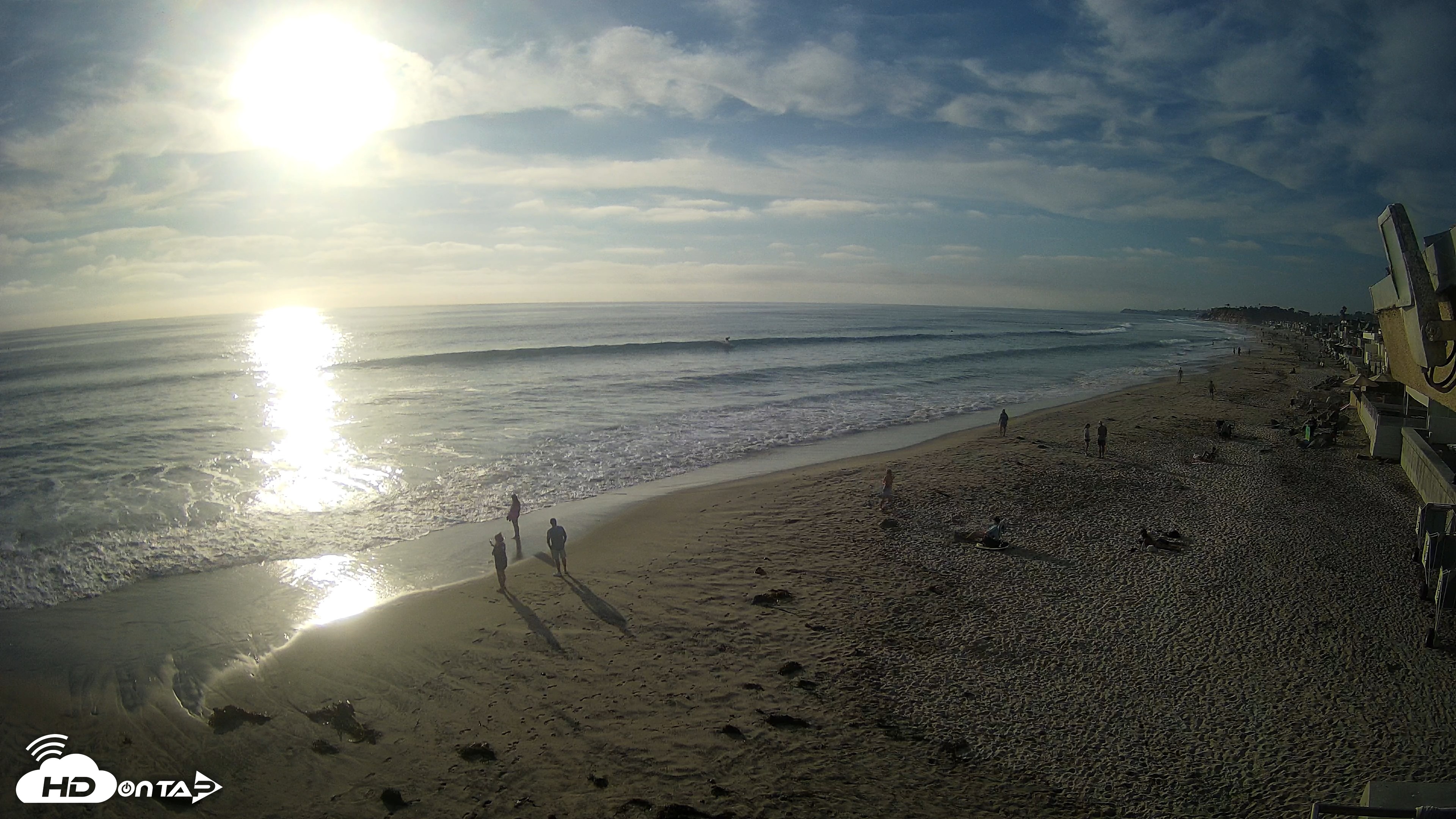 Snapshot of 17th St. Del Mar Beach - 4K NW View Live Cam taken Jun 11, 2026, 6:47pm PDT