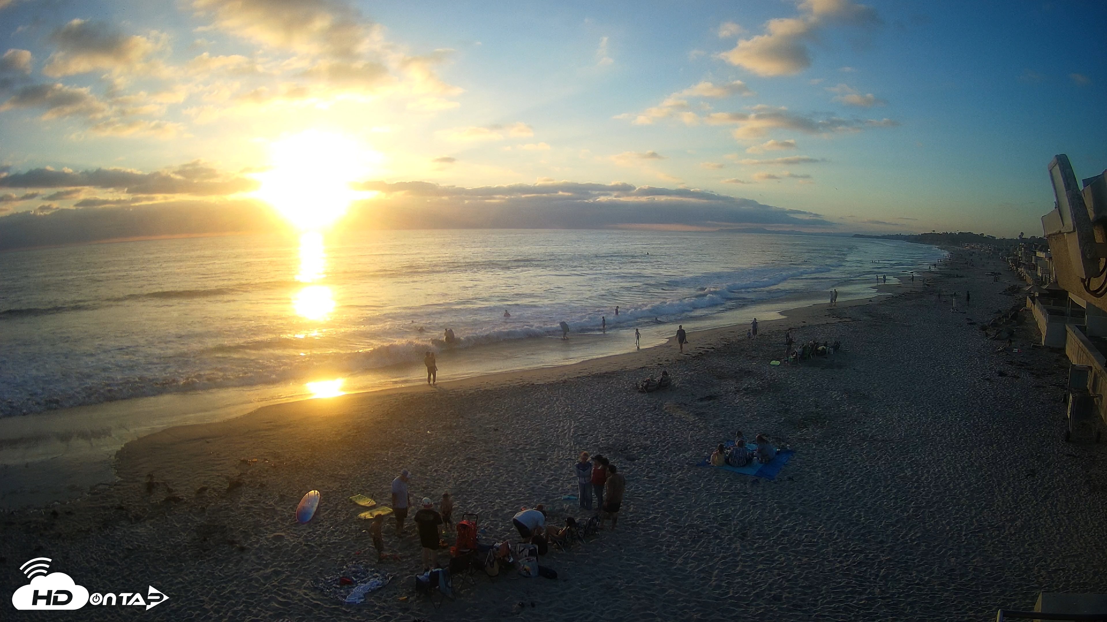 Snapshot of 17th St. Del Mar Beach - 4K NW View Live Cam taken Jun 26, 2026, 7:42pm PDT