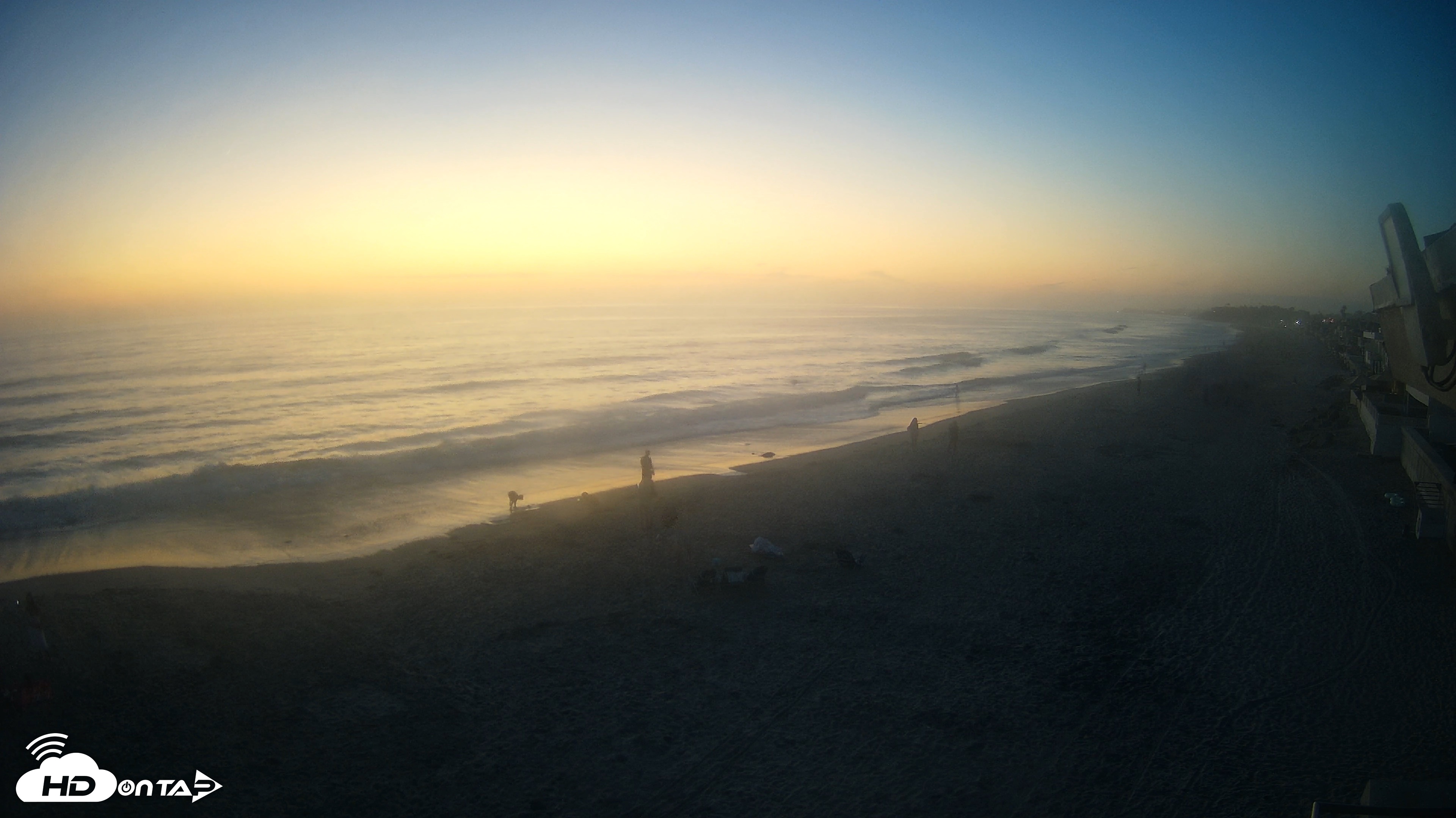 Snapshot of 17th St. Del Mar Beach - 4K NW View Live Cam taken Jul 15, 2026, 8:23pm PDT