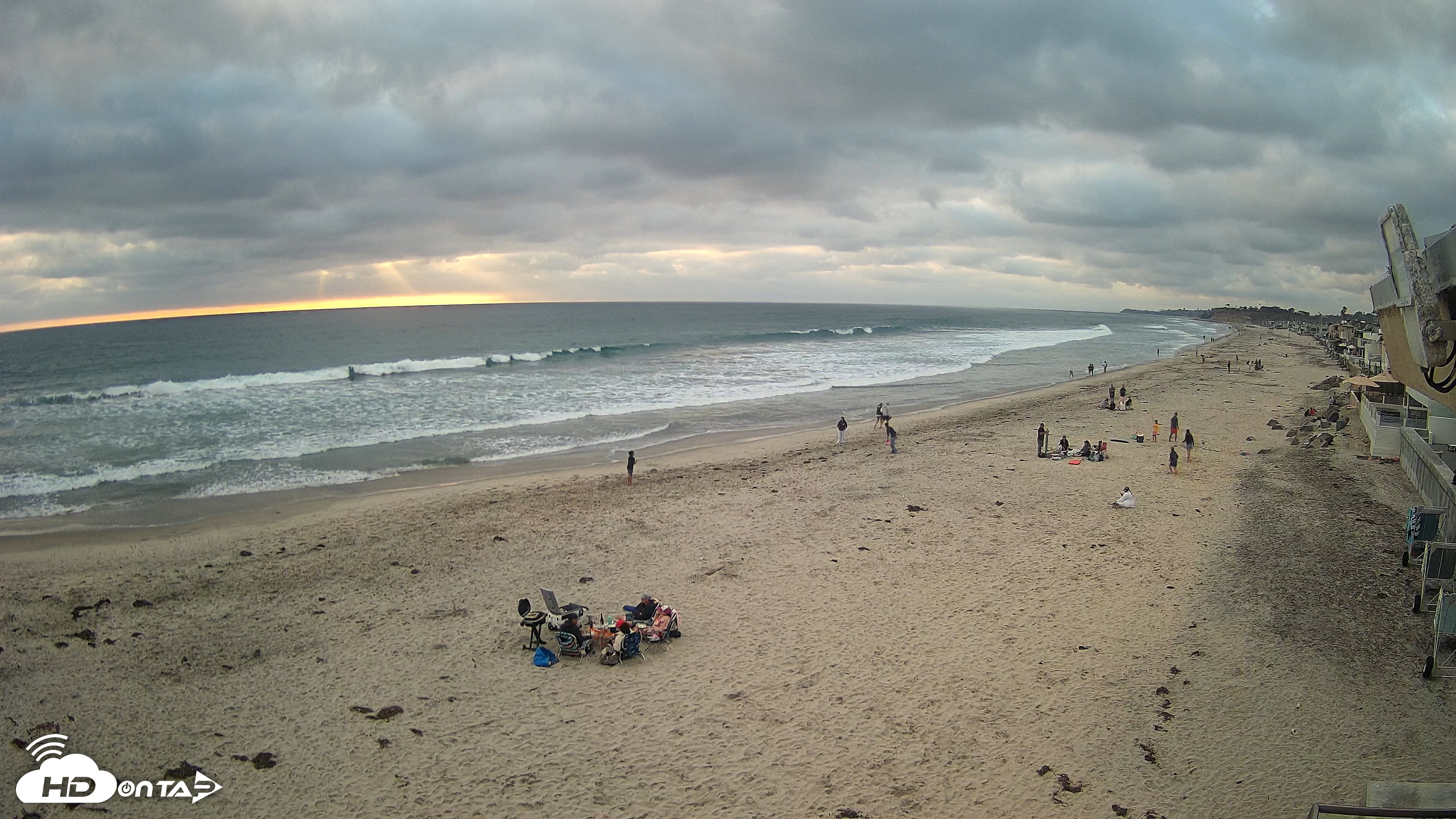 Snapshot of 17th St. Del Mar Beach - 4K NW View Live Cam taken May 23, 2026, 7:13pm PDT