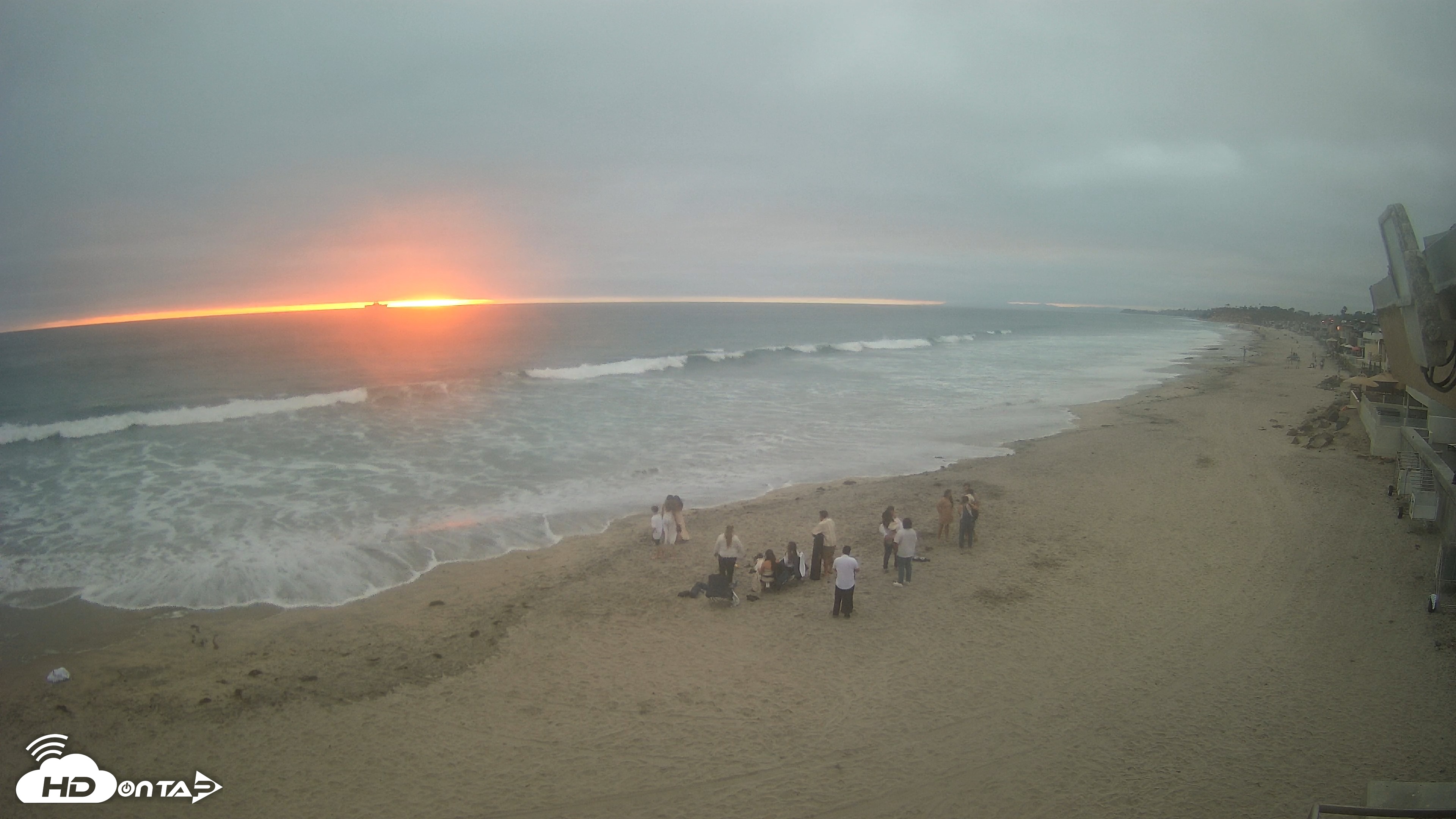 Snapshot of 17th St. Del Mar Beach - 4K NW View Live Cam taken Jun 27, 2026, 7:56pm PDT