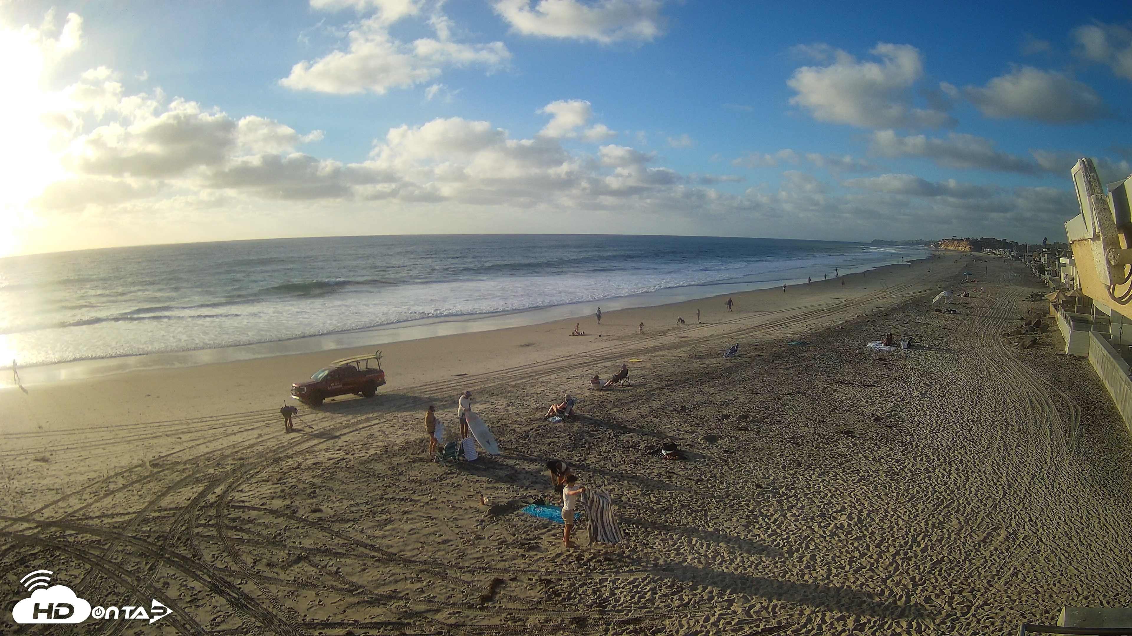 Snapshot of 17th St. Del Mar Beach - 4K NW View Live Cam taken Sep 28, 2026, 5:38pm PDT