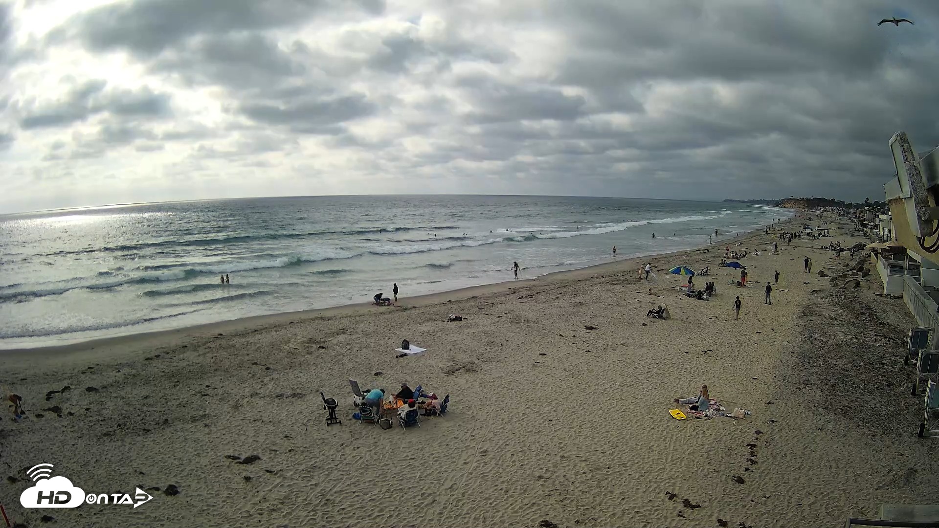 Snapshot of 17th St. Del Mar Beach - 4K NW View Live Cam taken May 23, 2026, 5:25pm PDT