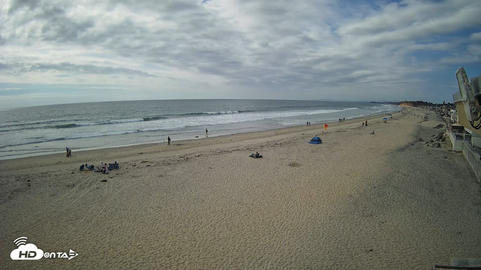 Snapshot of 17th St. Del Mar Beach - 4K NW View Live Cam taken May 3, 2026, 4:02pm PDT