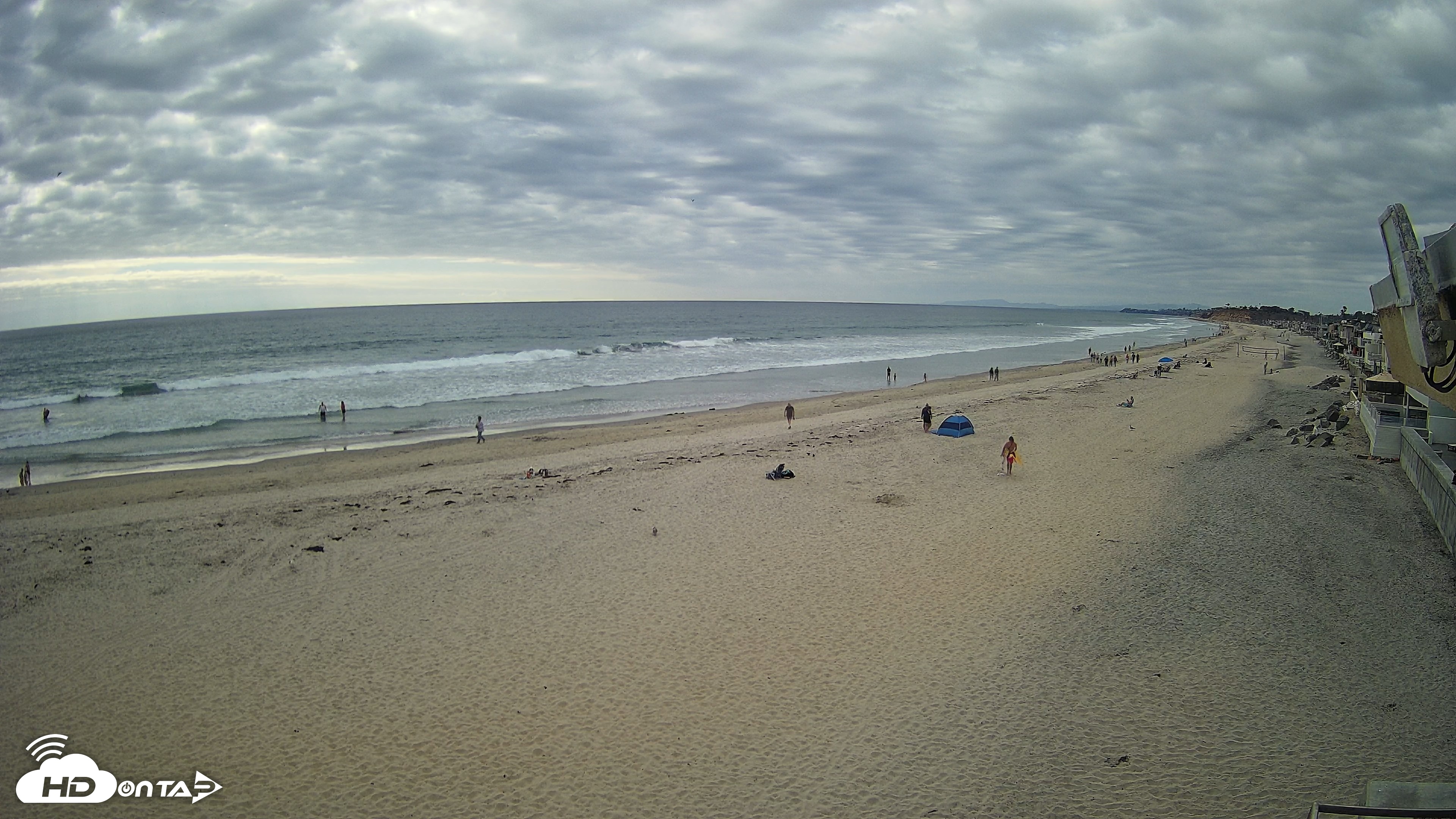 Snapshot of 17th St. Del Mar Beach - 4K NW View Live Cam taken May 3, 2026, 4:56pm PDT