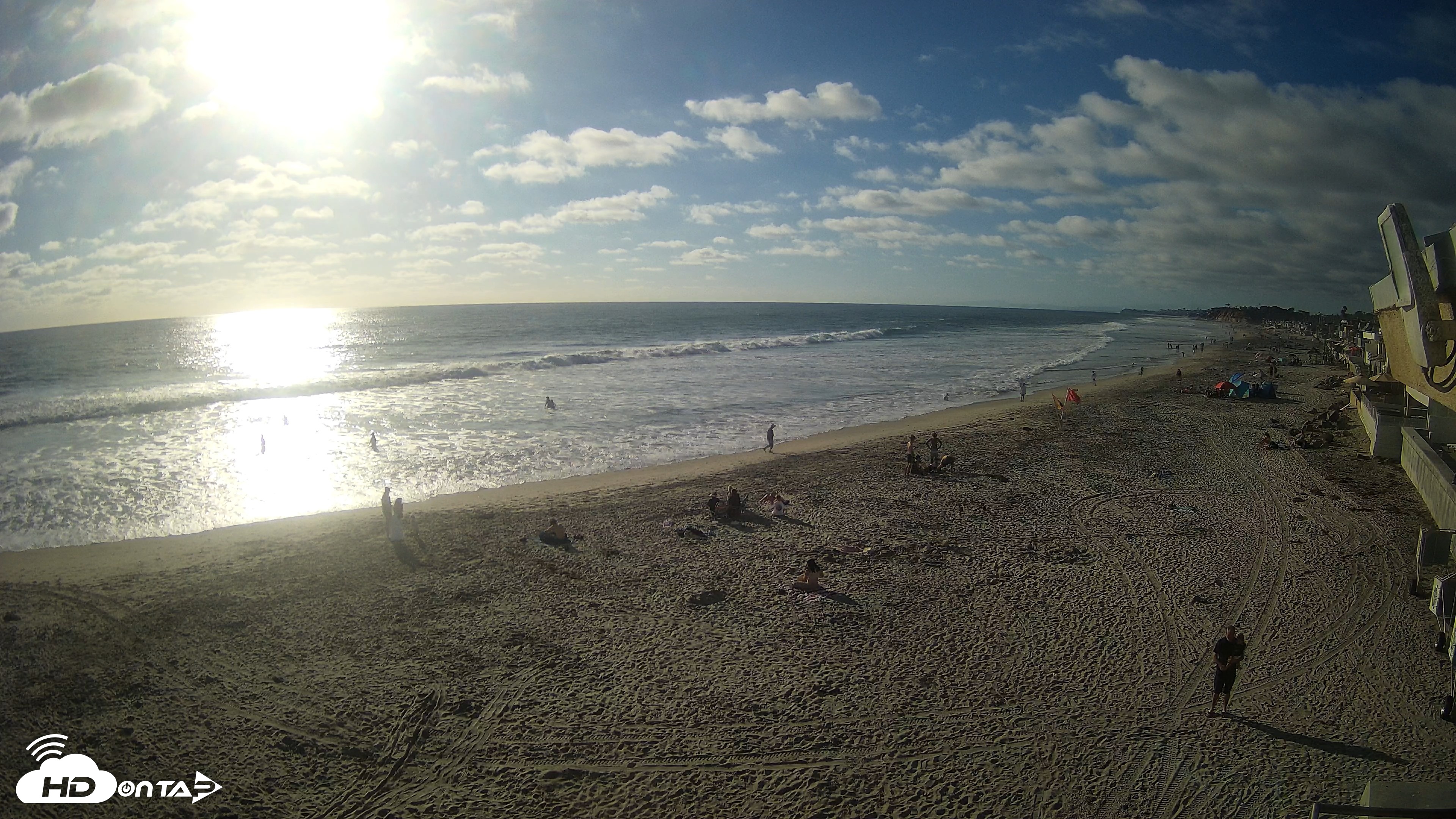 Snapshot of 17th St. Del Mar Beach - 4K NW View Live Cam taken Jun 20, 2026, 6:23pm PDT