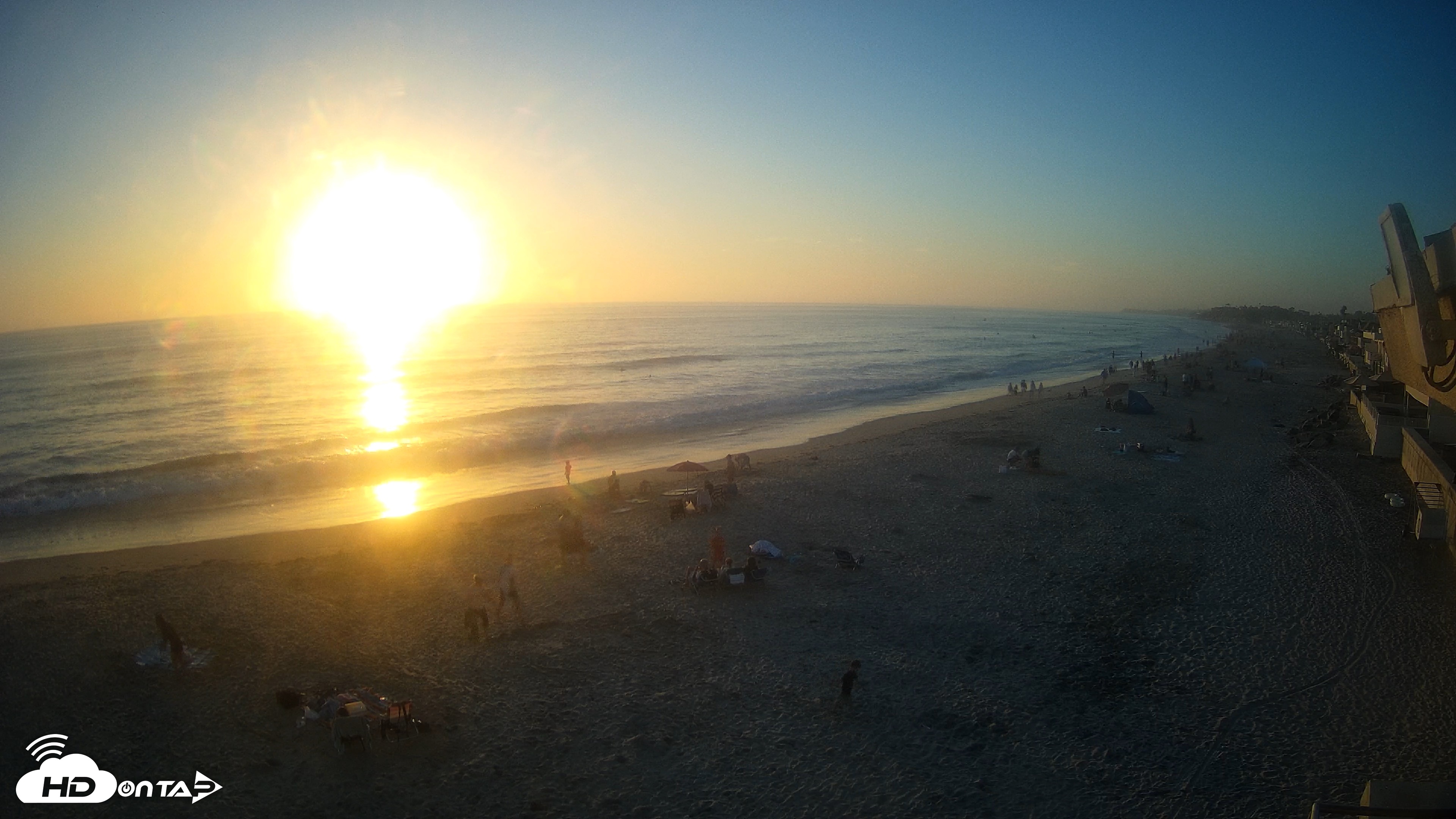 Snapshot of 17th St. Del Mar Beach - 4K NW View Live Cam taken Jul 15, 2026, 7:42pm PDT
