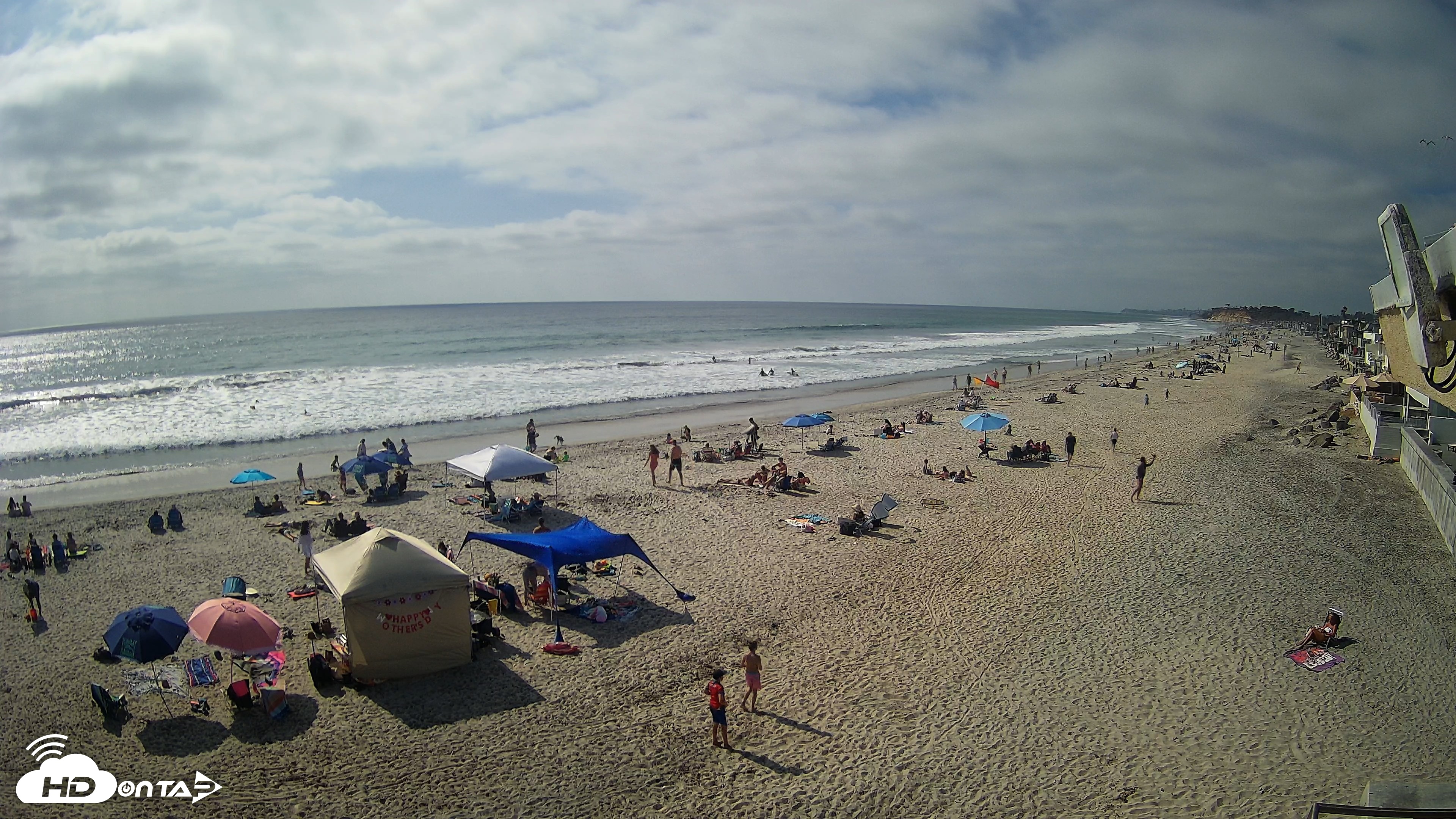 Snapshot of 17th St. Del Mar Beach - 4K NW View Live Cam taken May 10, 2026, 4:18pm PDT