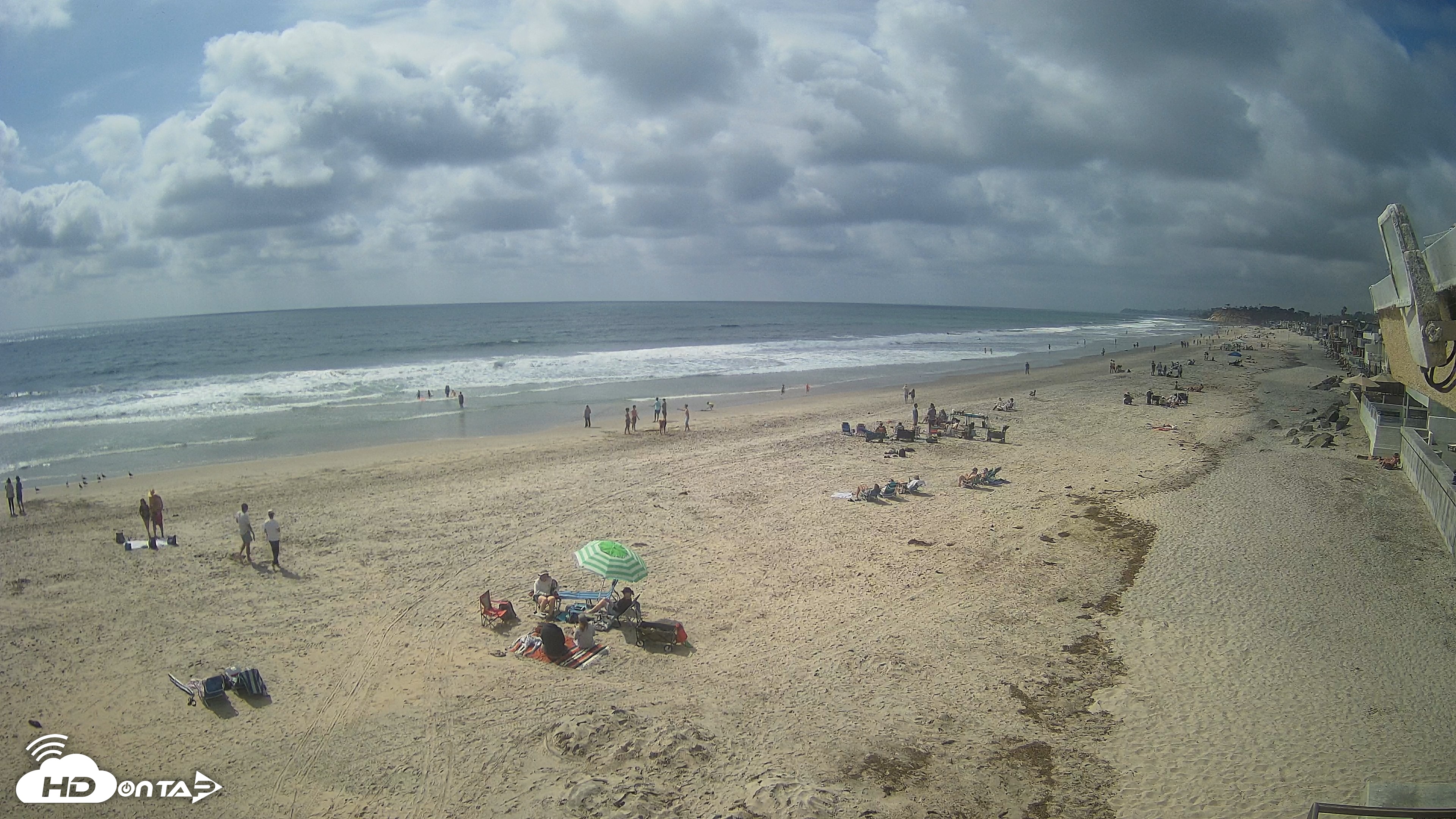 Snapshot of 17th St. Del Mar Beach - 4K NW View Live Cam taken May 16, 2026, 3:40pm PDT