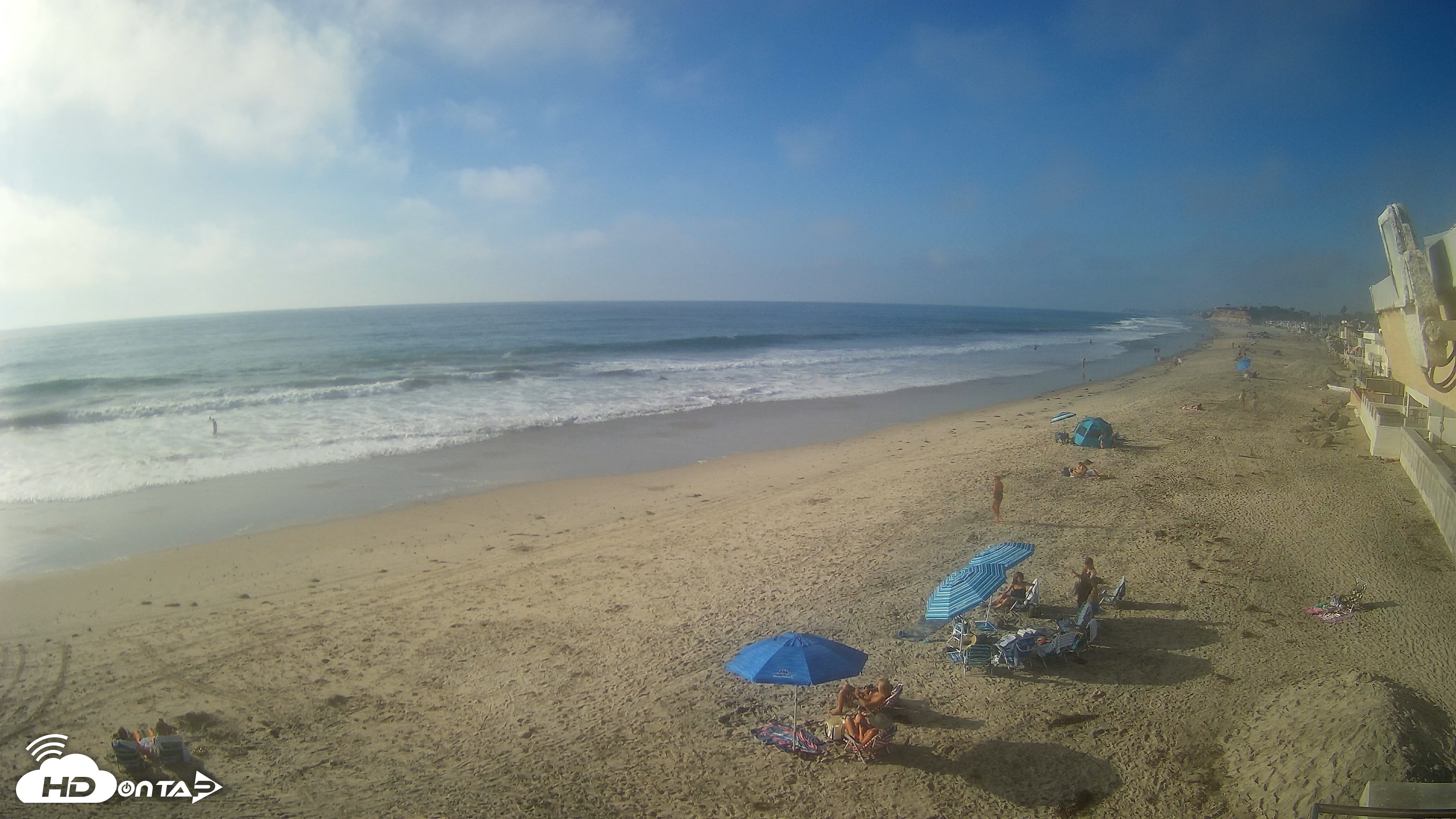 Snapshot of 17th St. Del Mar Beach - 4K NW View Live Cam taken Oct 8, 2026, 4:33pm PDT