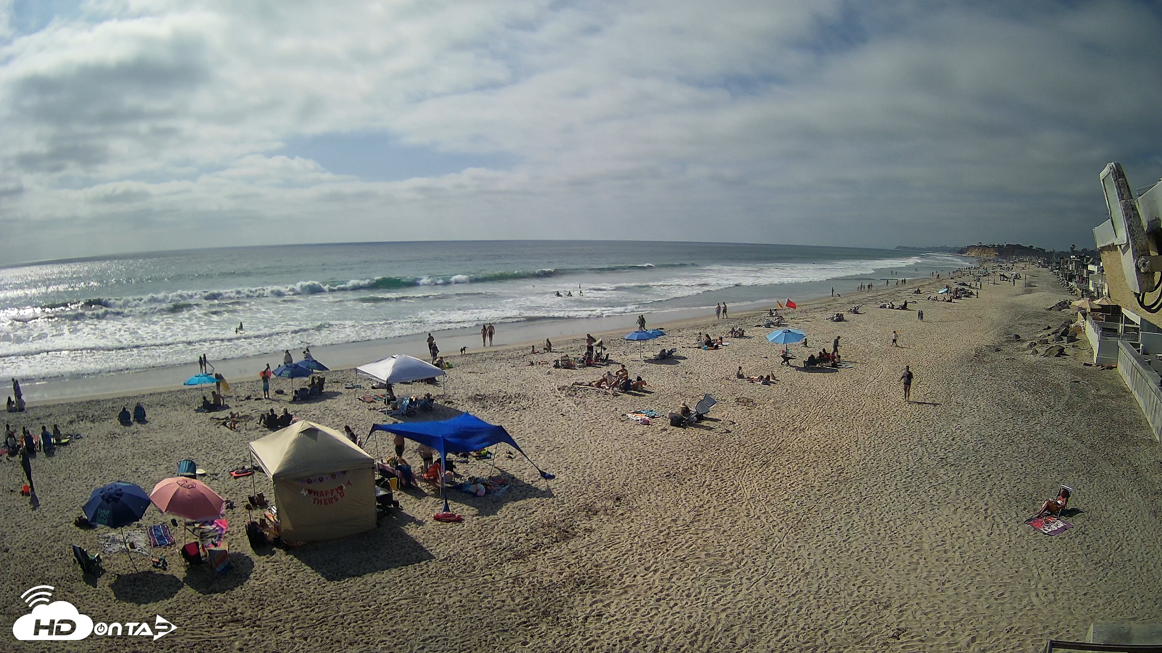 Snapshot of 17th St. Del Mar Beach - 4K NW View Live Cam taken May 10, 2026, 4:18pm PDT
