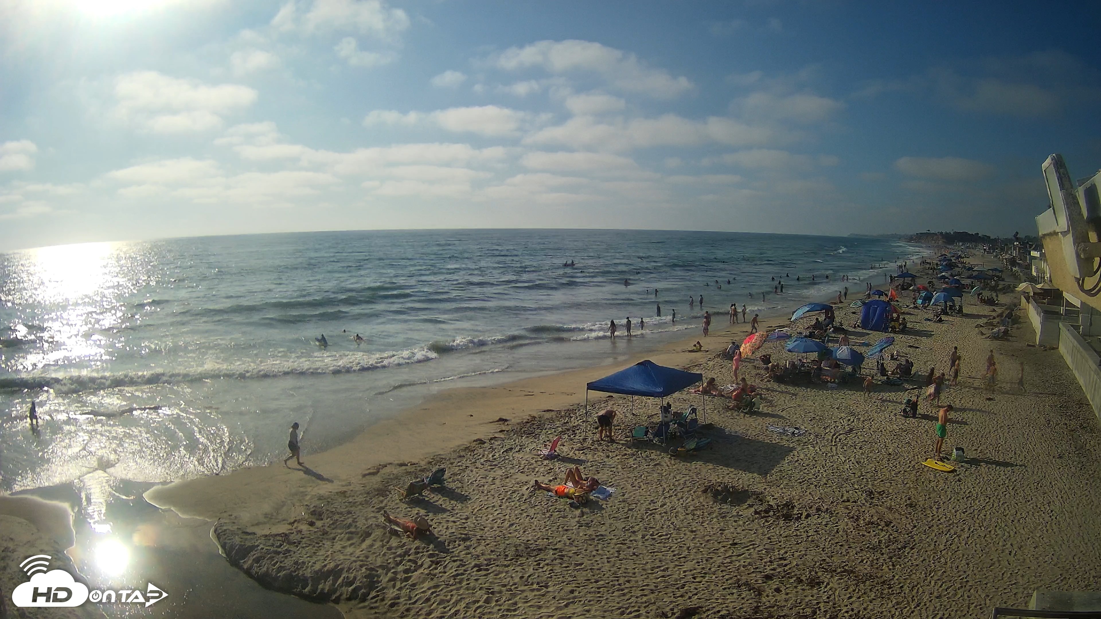 Snapshot of 17th St. Del Mar Beach - 4K NW View Live Cam taken Aug 8, 2026, 5:30pm PDT