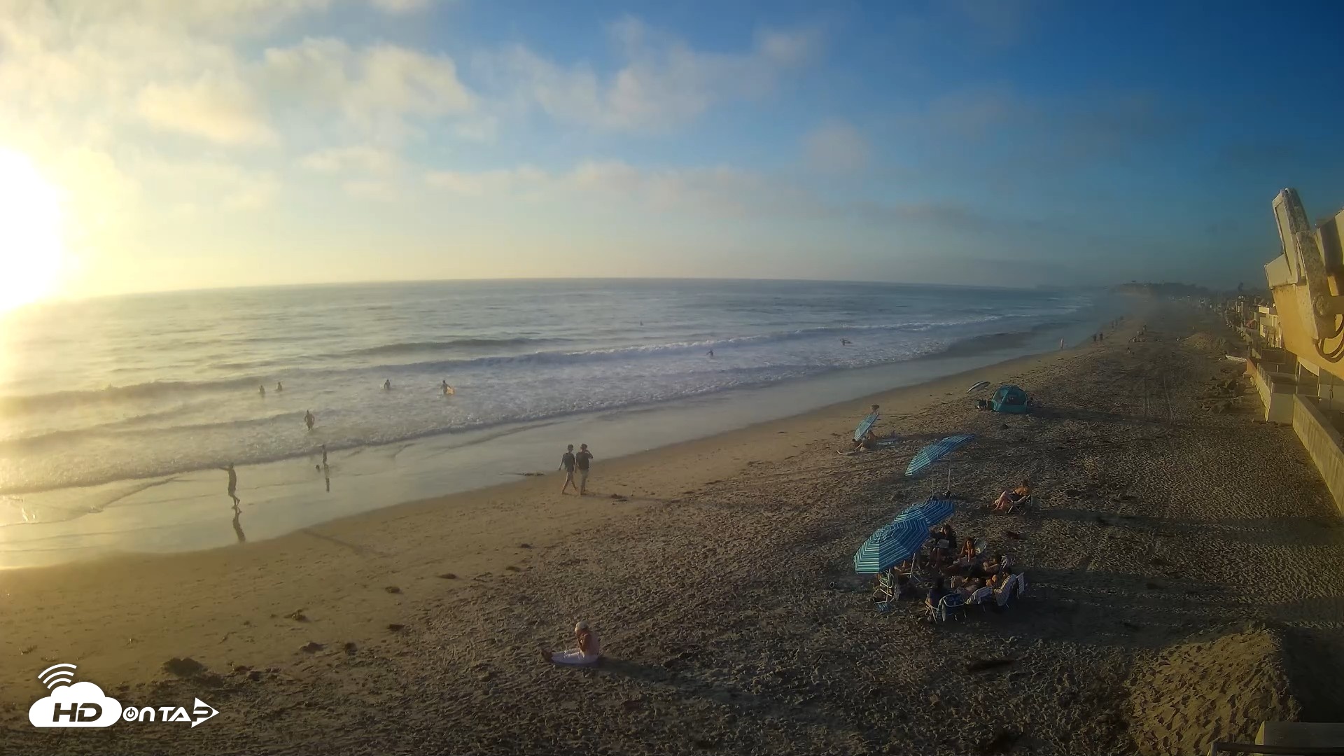Snapshot of 17th St. Del Mar Beach - 4K NW View Live Cam taken Oct 8, 2026, 5:54pm PDT