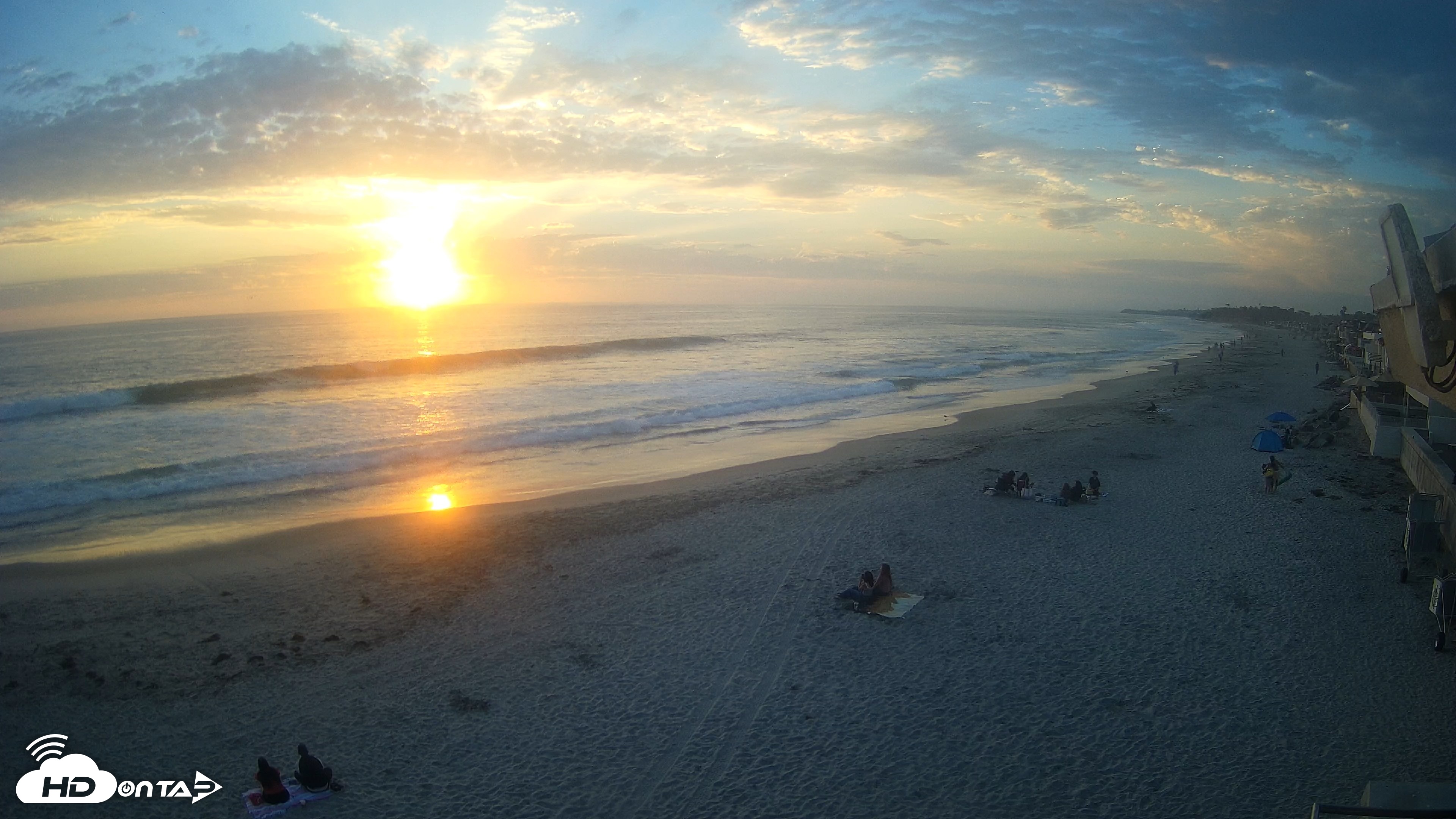 Snapshot of 17th St. Del Mar Beach - 4K NW View Live Cam taken Jun 23, 2026, 7:47pm PDT