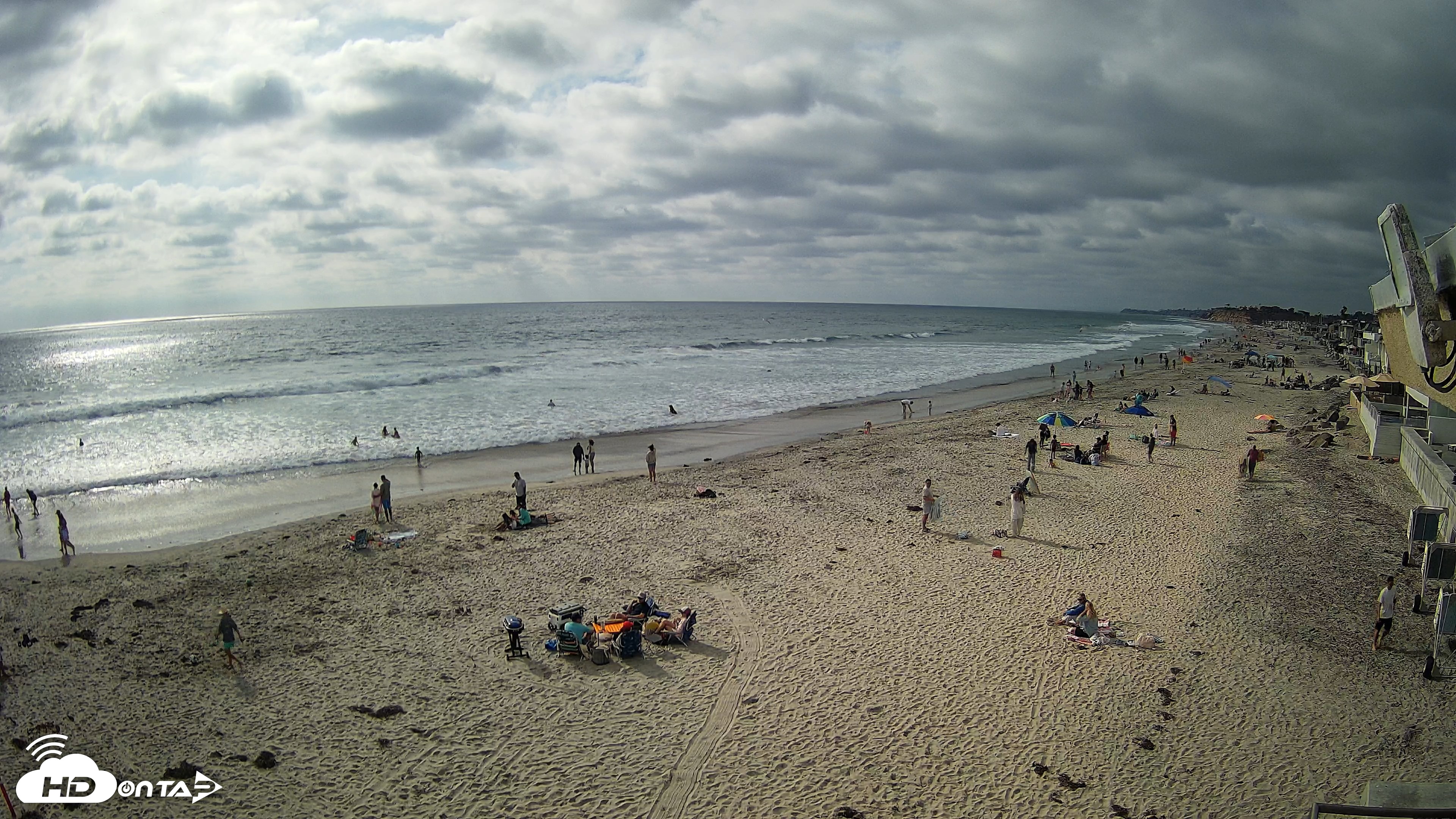 Snapshot of 17th St. Del Mar Beach - 4K NW View Live Cam taken May 23, 2026, 5:00pm PDT