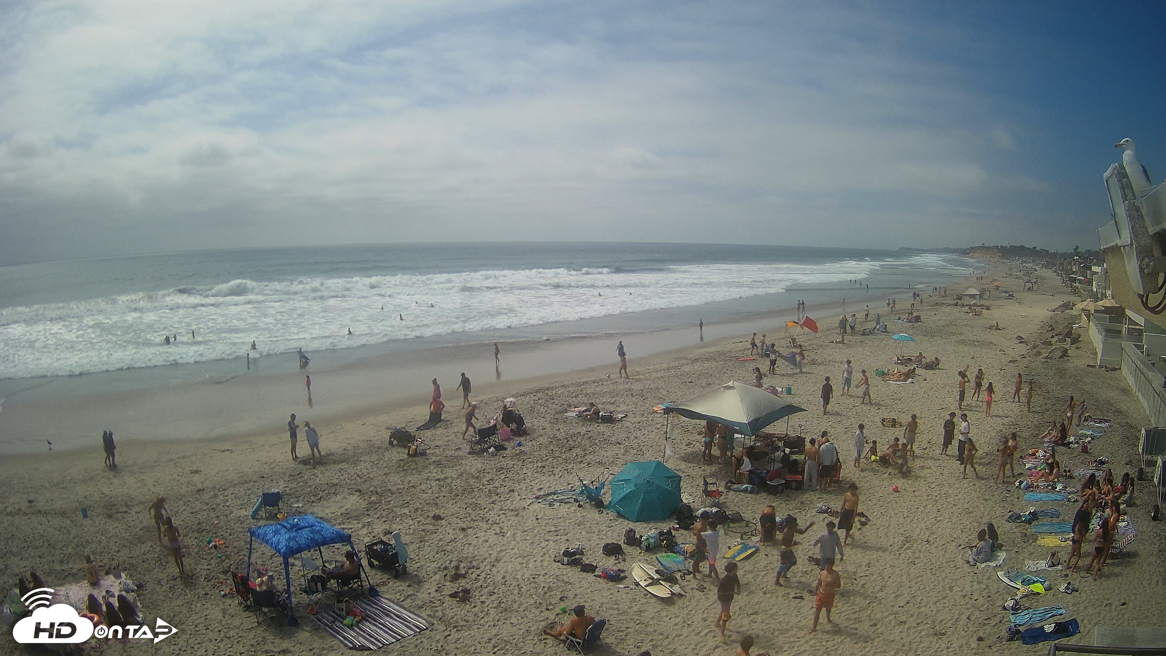 Snapshot of 17th St. Del Mar Beach - 4K NW View Live Cam taken Jun 5, 2026, 3:27pm PDT