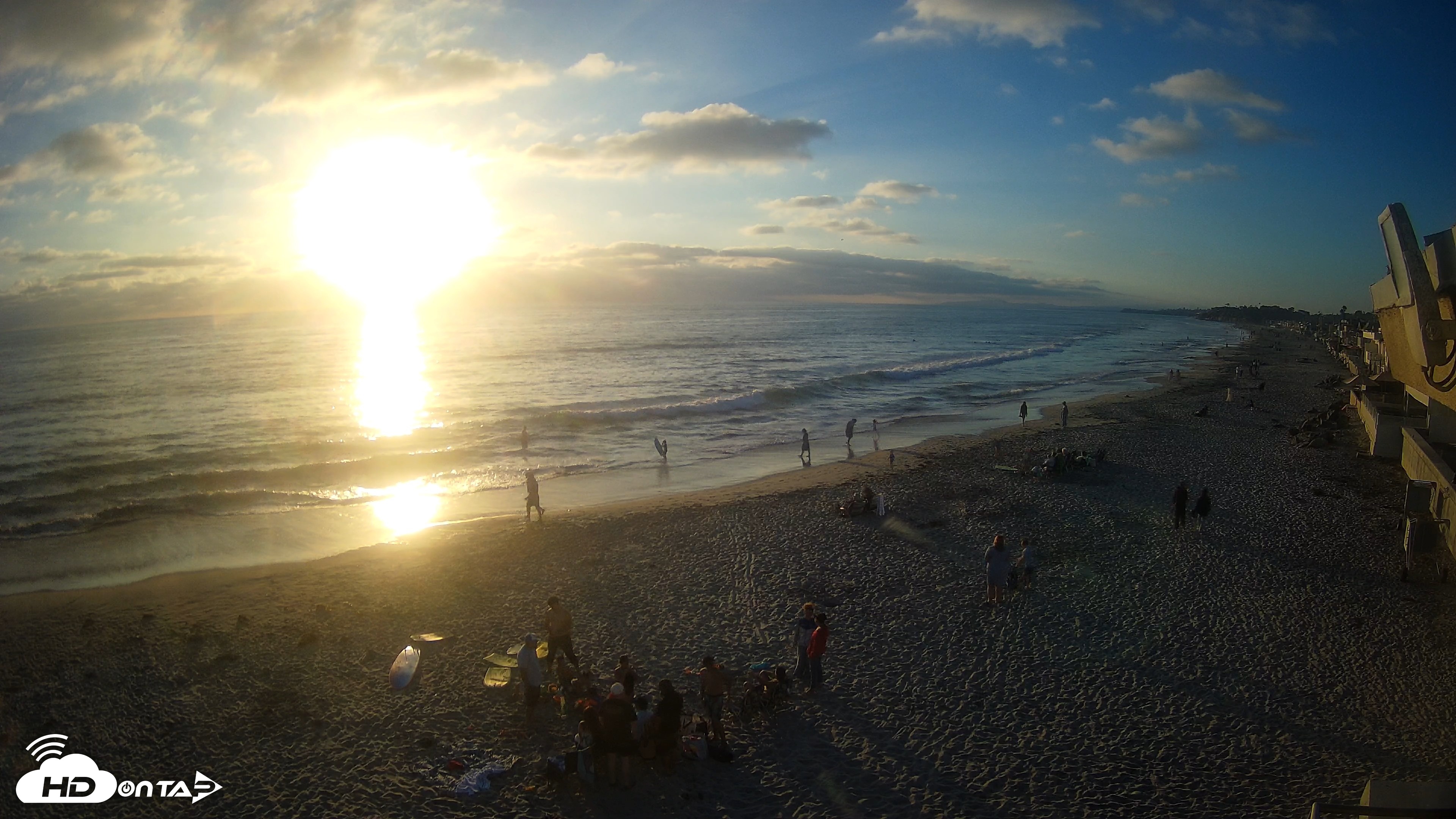 Snapshot of 17th St. Del Mar Beach - 4K NW View Live Cam taken Jun 26, 2026, 7:30pm PDT