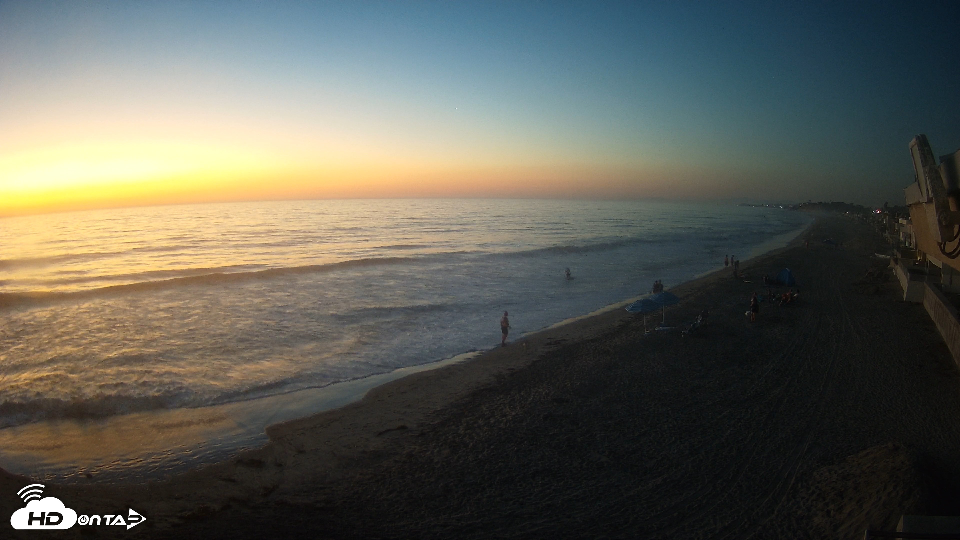 Snapshot of 17th St. Del Mar Beach - 4K NW View Live Cam taken Oct 6, 2026, 6:53pm PDT
