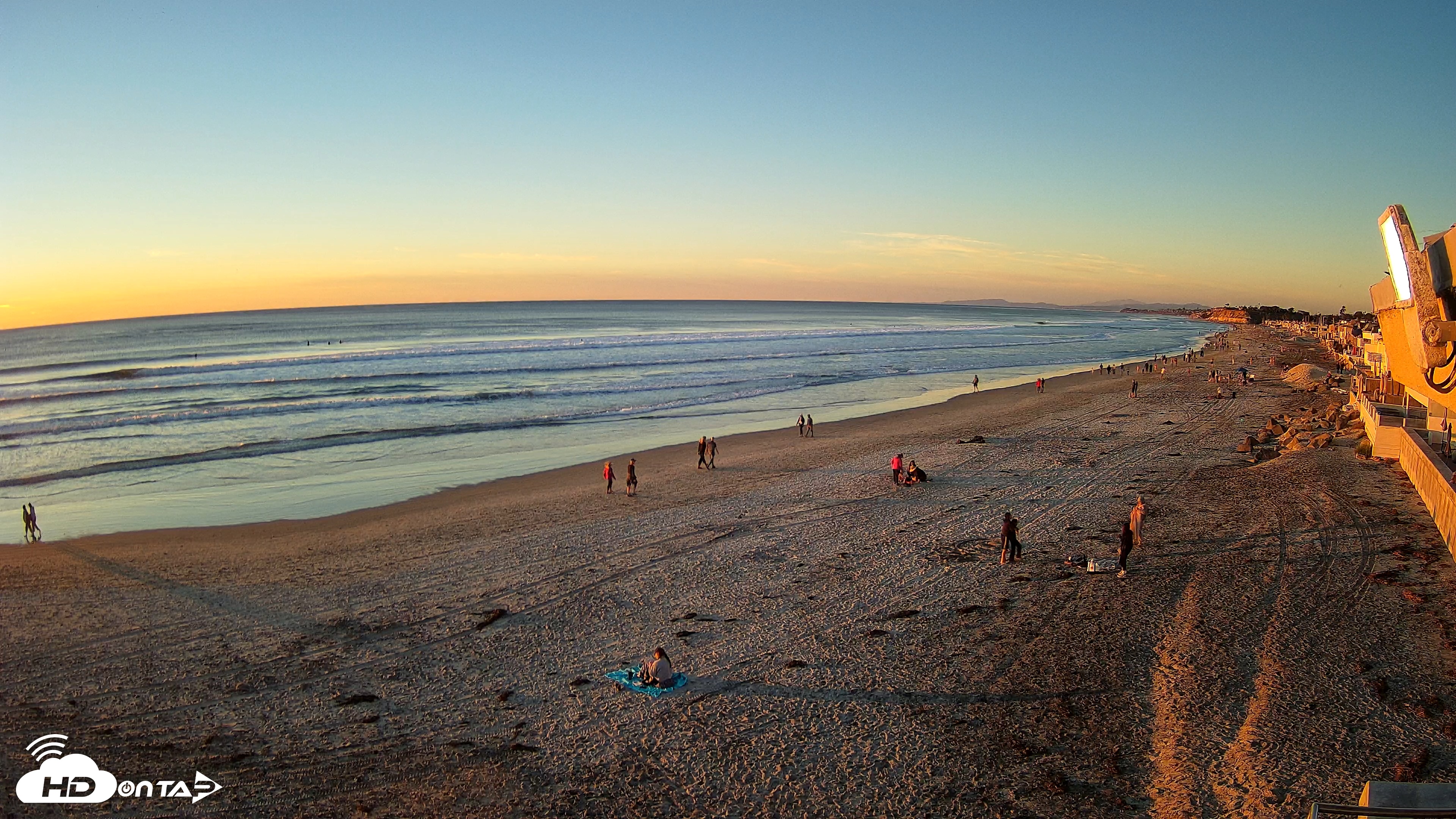 Snapshot of 17th St. Del Mar Beach - 4K NW View Live Cam taken Jan 10, 2026, 4:55pm PST