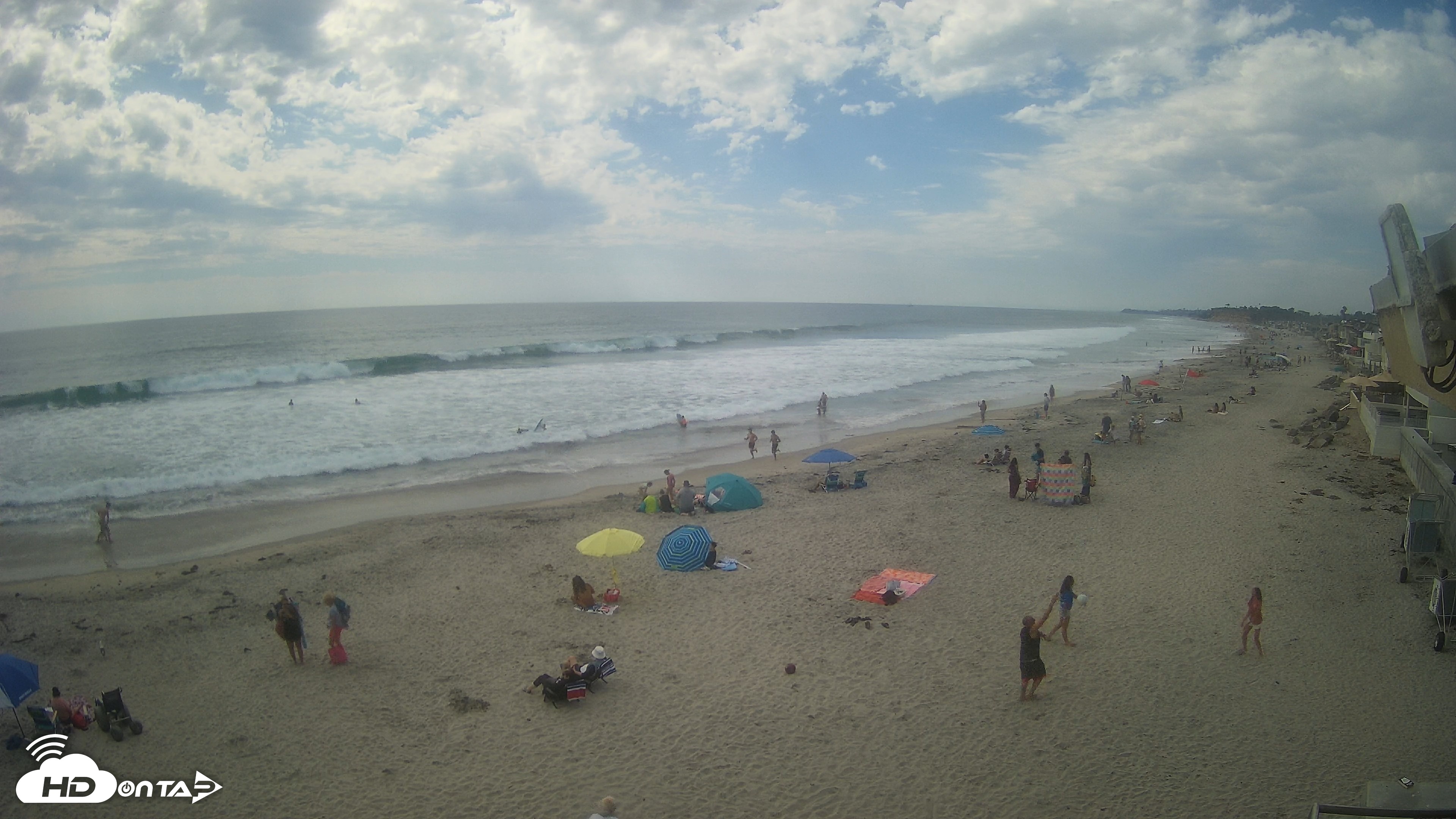 Snapshot of 17th St. Del Mar Beach - 4K NW View Live Cam taken Jun 23, 2026, 3:45pm PDT